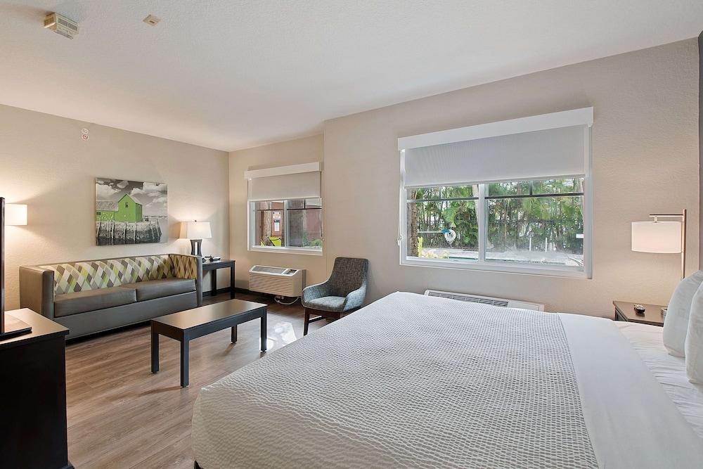 Extended America Premier - Lauderdale - Cypress Creek - Park North 2*