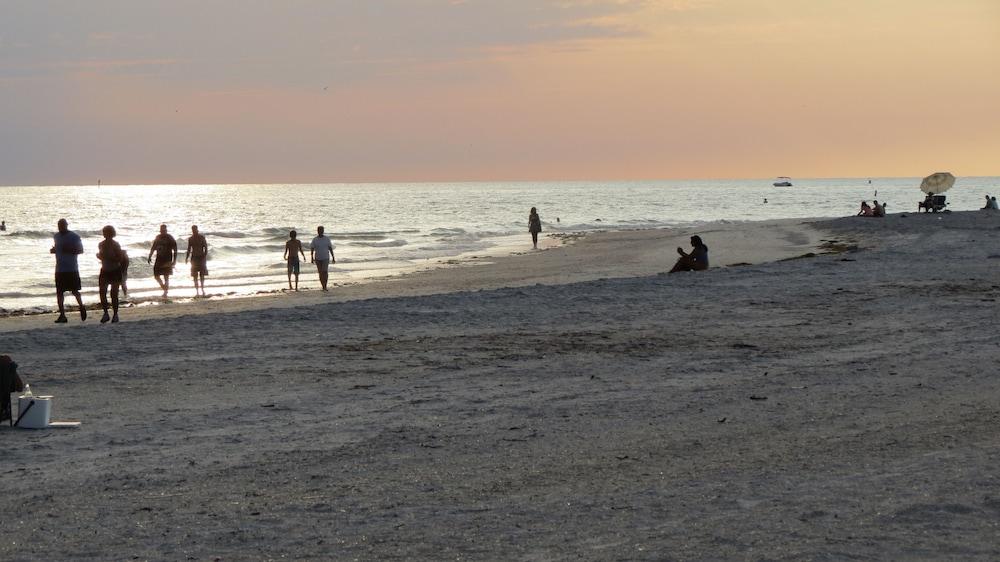 Beachside St. Pete Beach