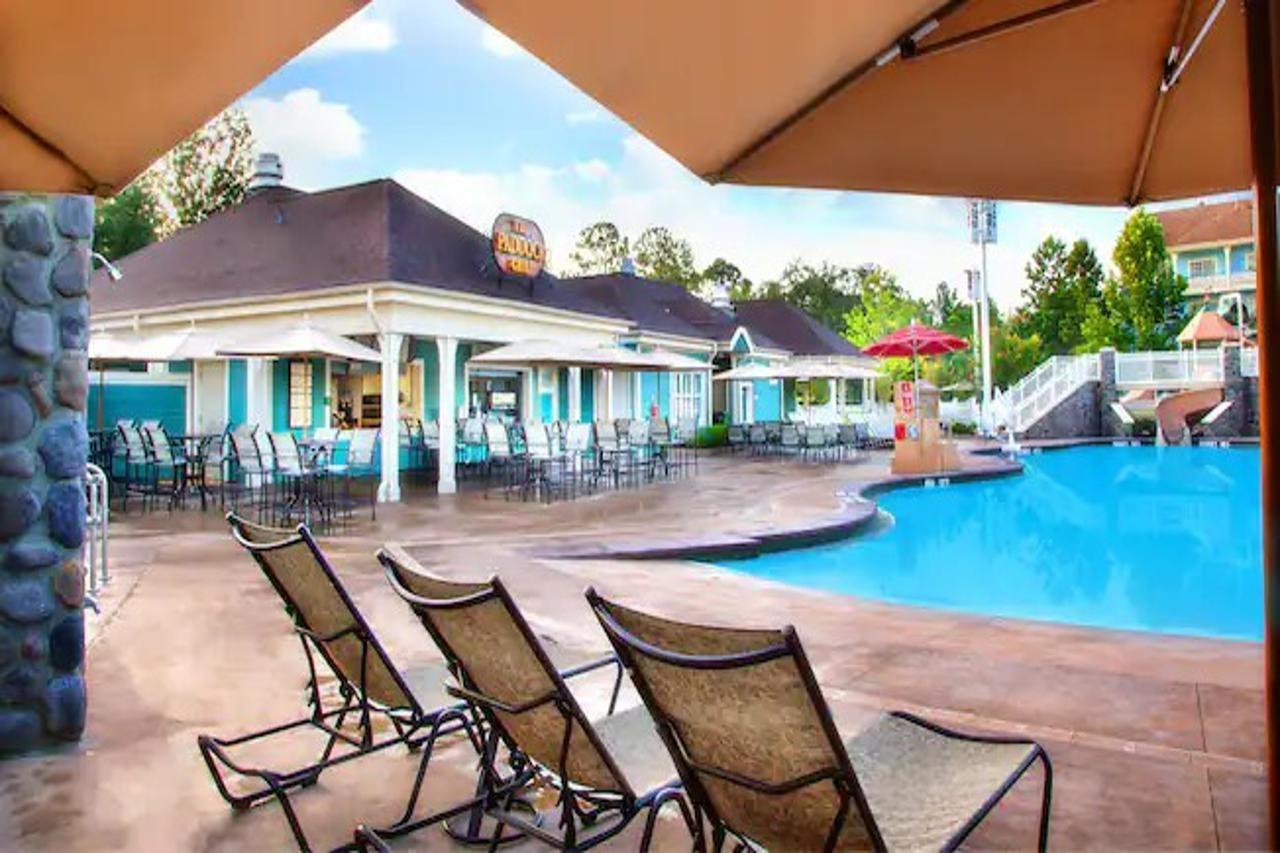 Disney's Saratoga Springs & 4*