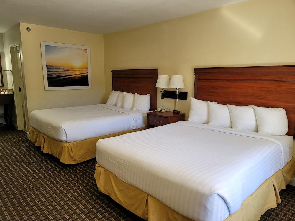 Days By Wyndham Town Center Hotel Port Charlotte
