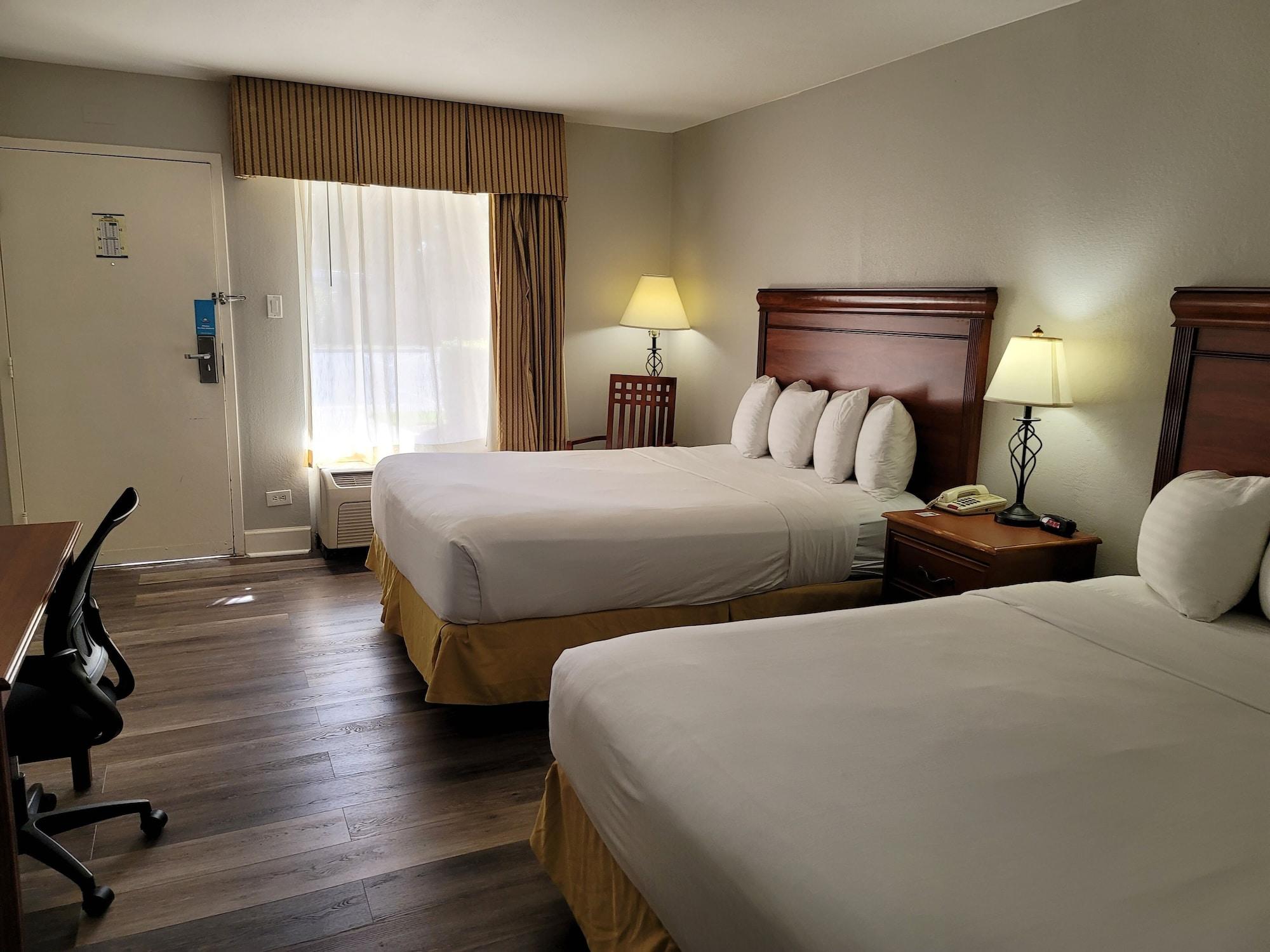 Days By Wyndham Town Center Port Charlotte