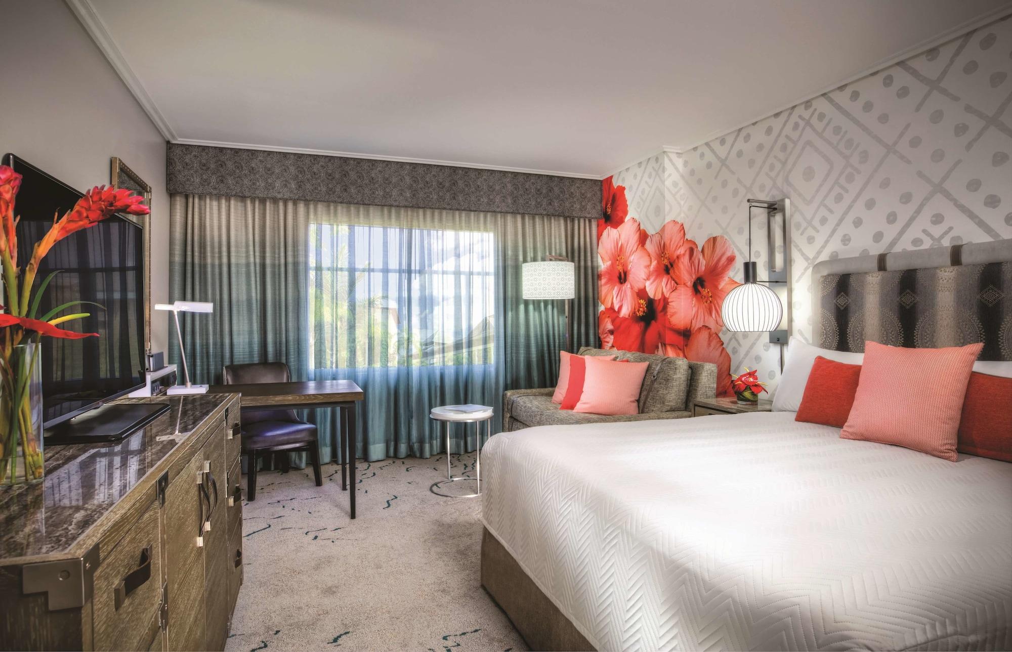 Resort Universal's Loews Royal Pacific 4*