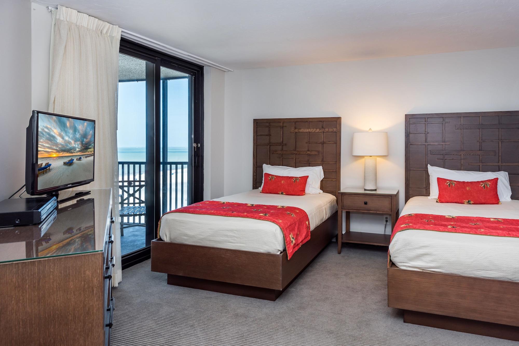 Pointe Estero Resort