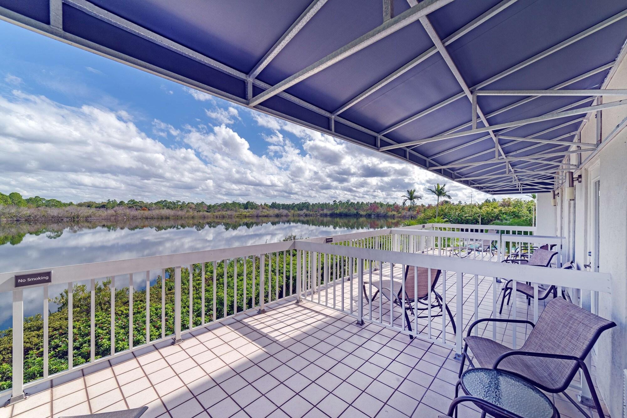Hotel Hampton