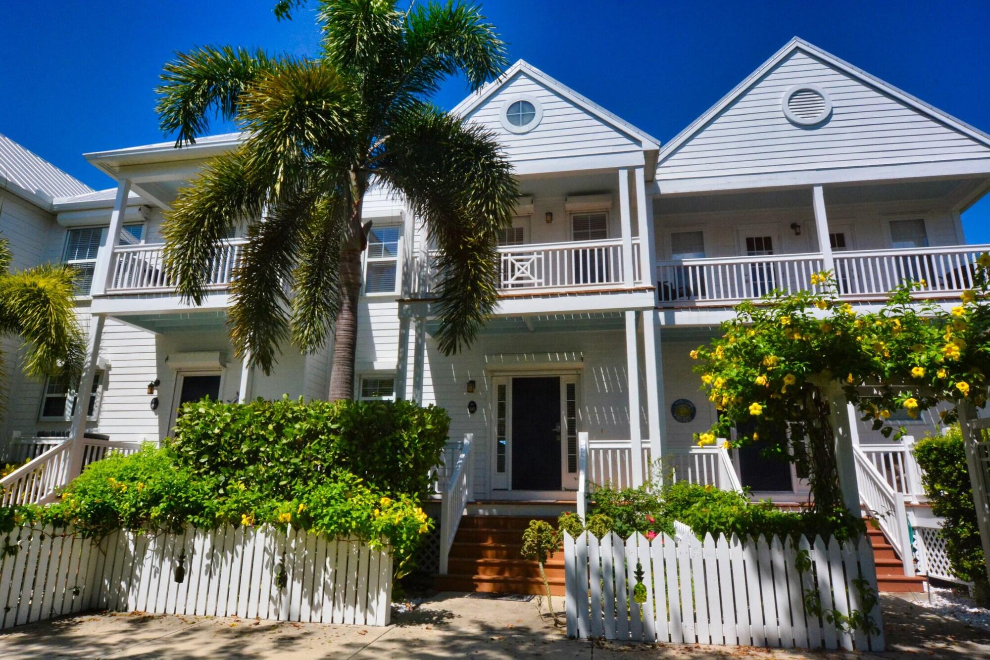Indigo Reef 3* Marathon