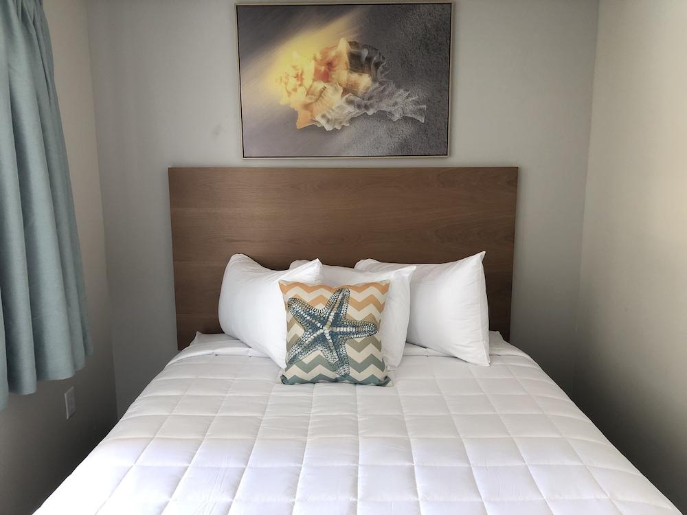 Sugar Sands Beachfront Hotel, A By The Sea Laguna Beach