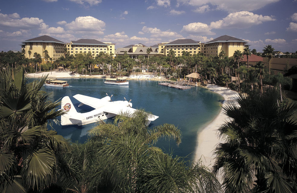 Resort Universal's Loews Royal Pacific