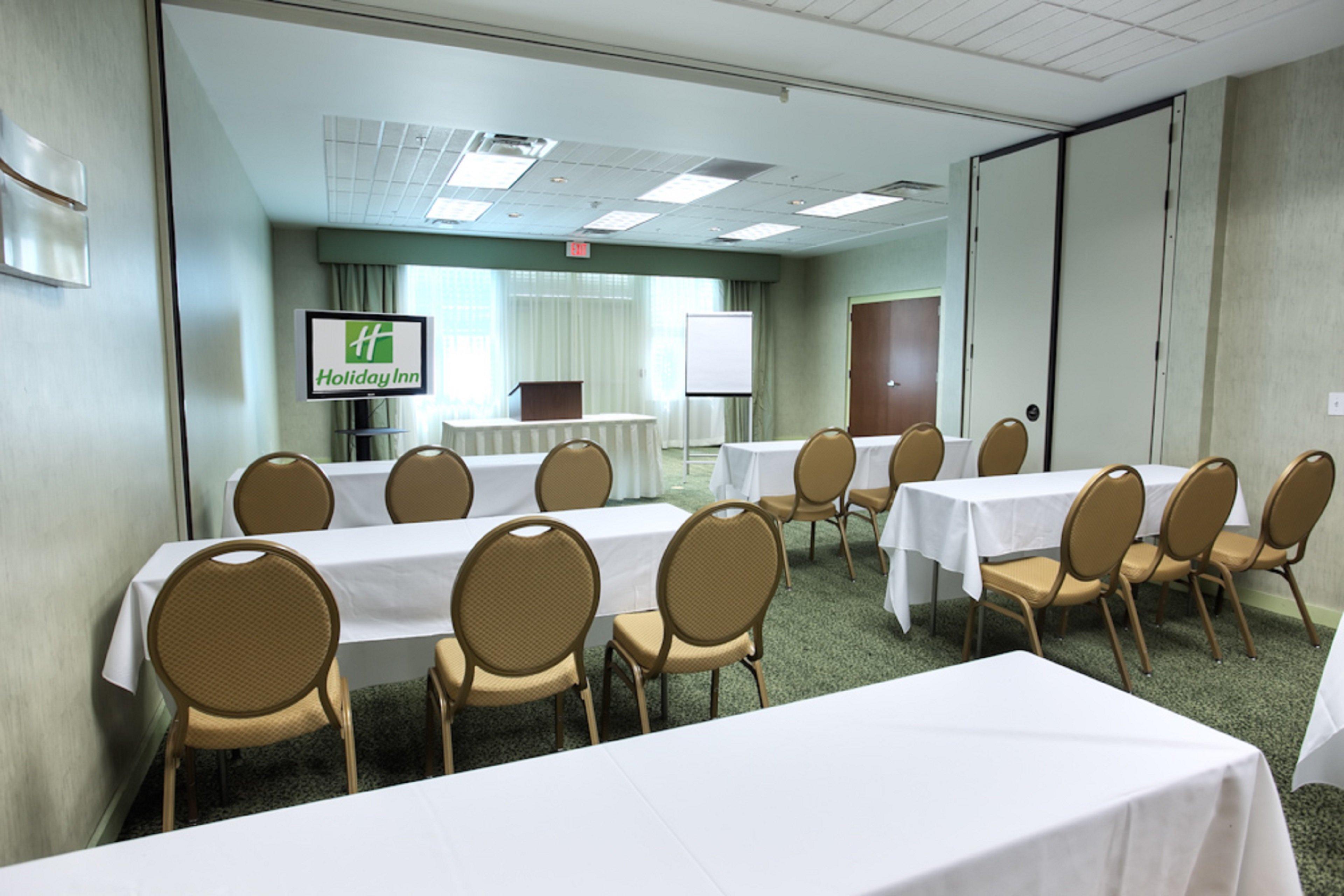 & Conference Center By Ihg 3*