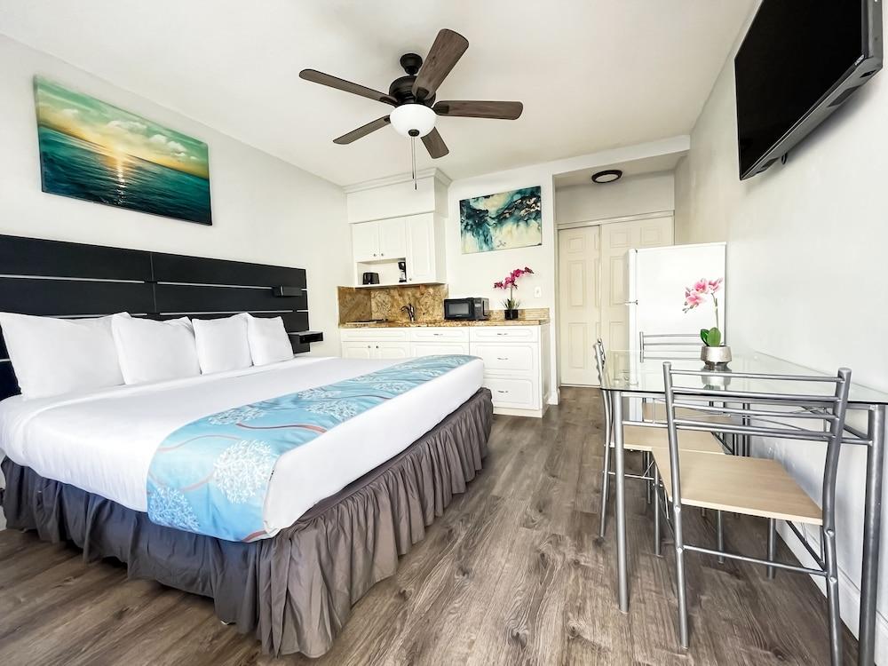 Motel Silver Spray 2*