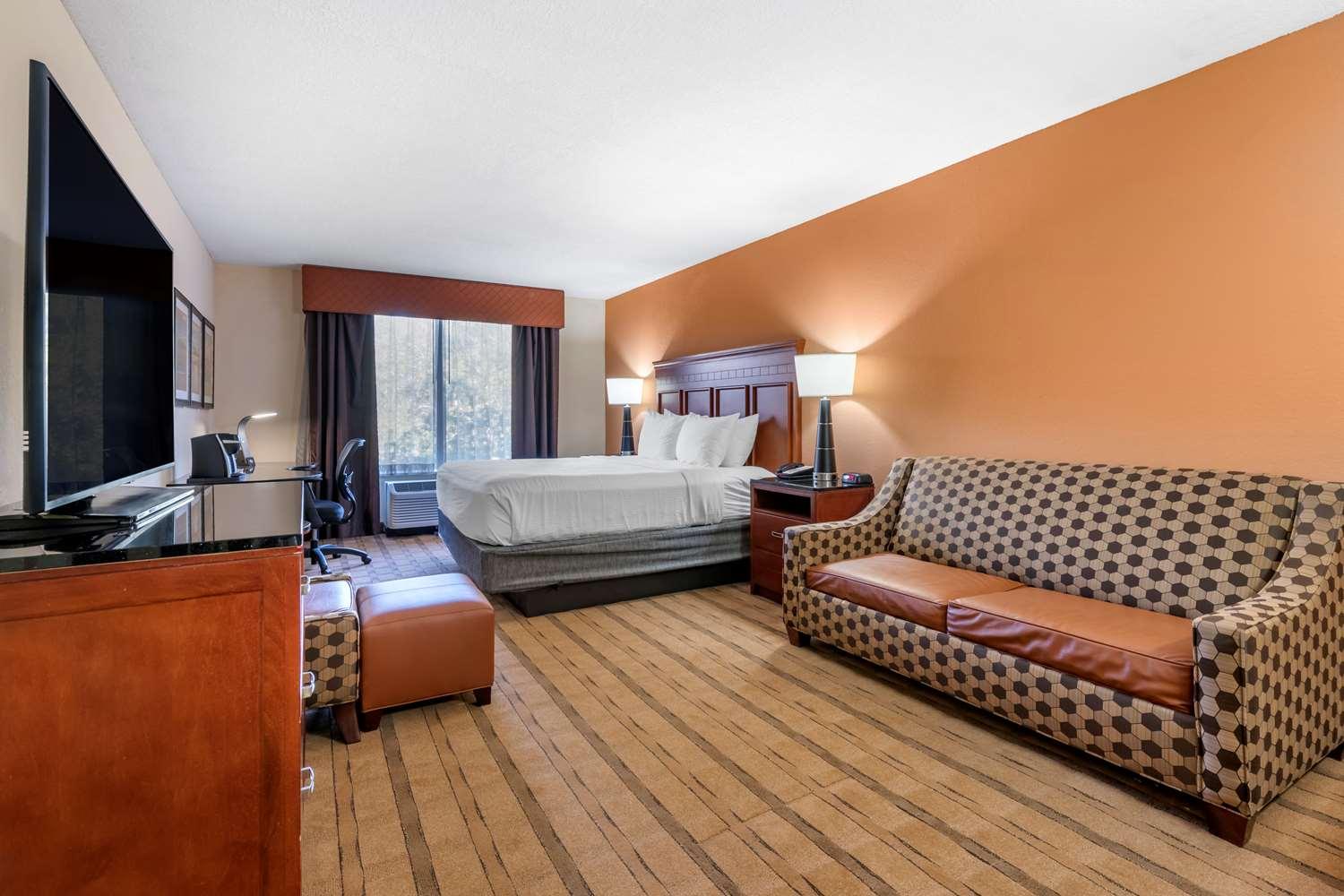 Western Flagler Area & Hotel 2*
