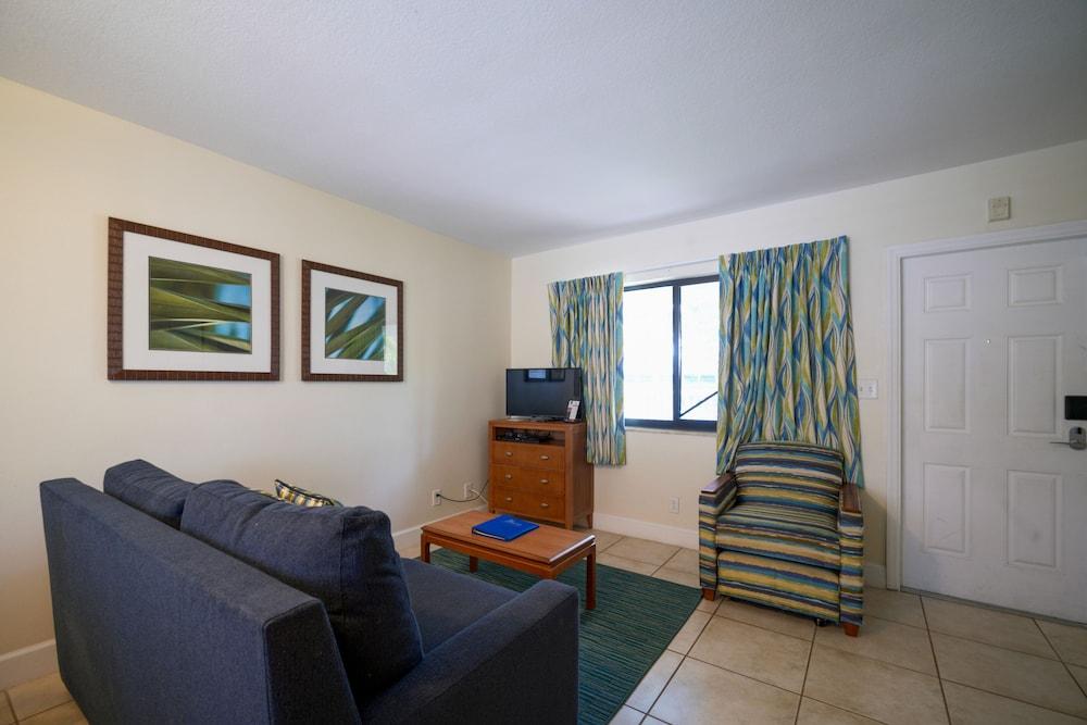 La Costa Club Hotel 3*