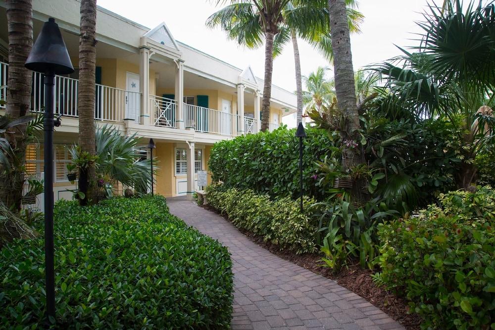 Resort Vanderbilt Naples