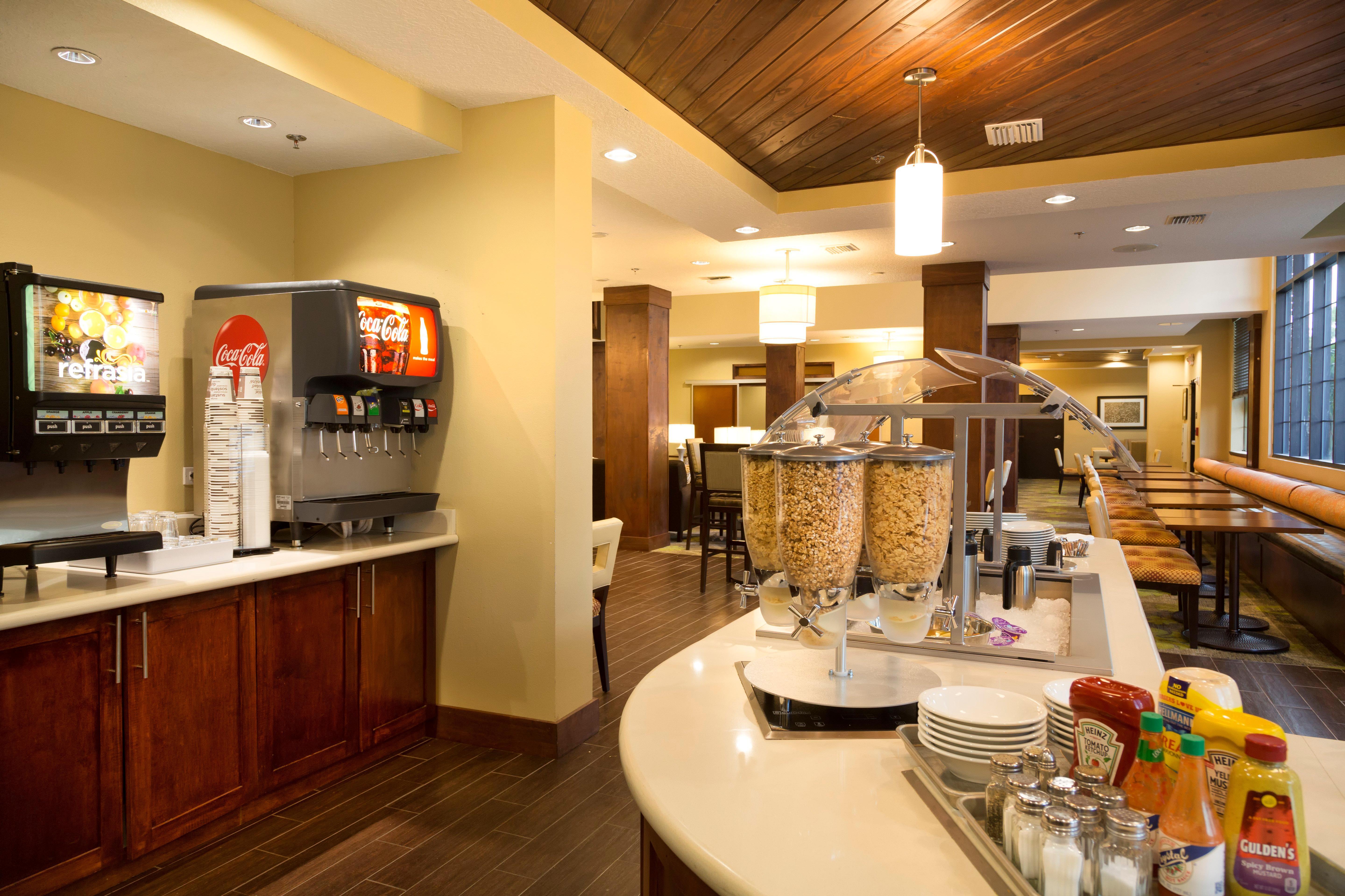 Staybridge Orlando At Seaworld By Ihg - Free Parking & Shuttle To Seaworld Parks 3* Williamsburg