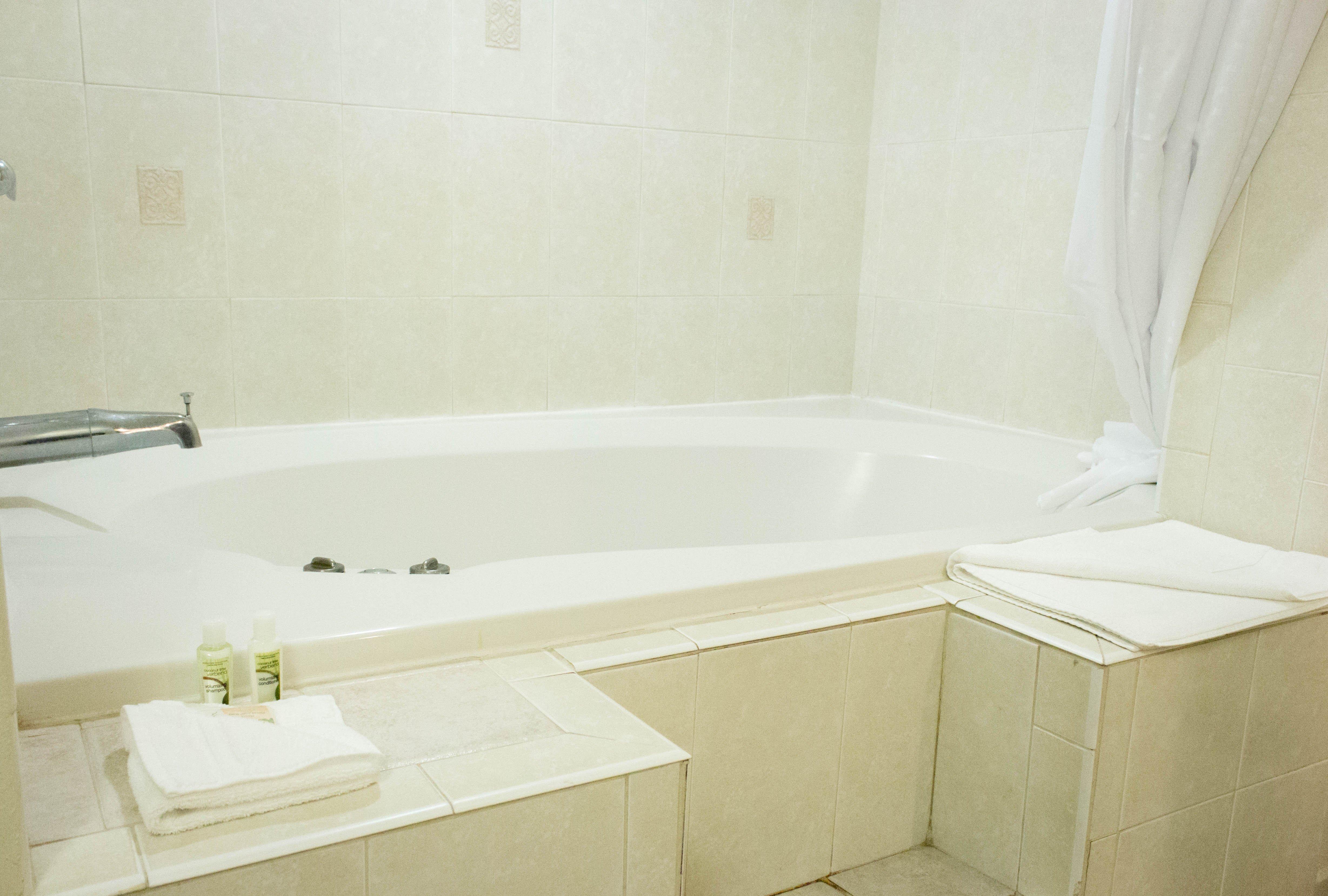 By Ihg Hotel 3*