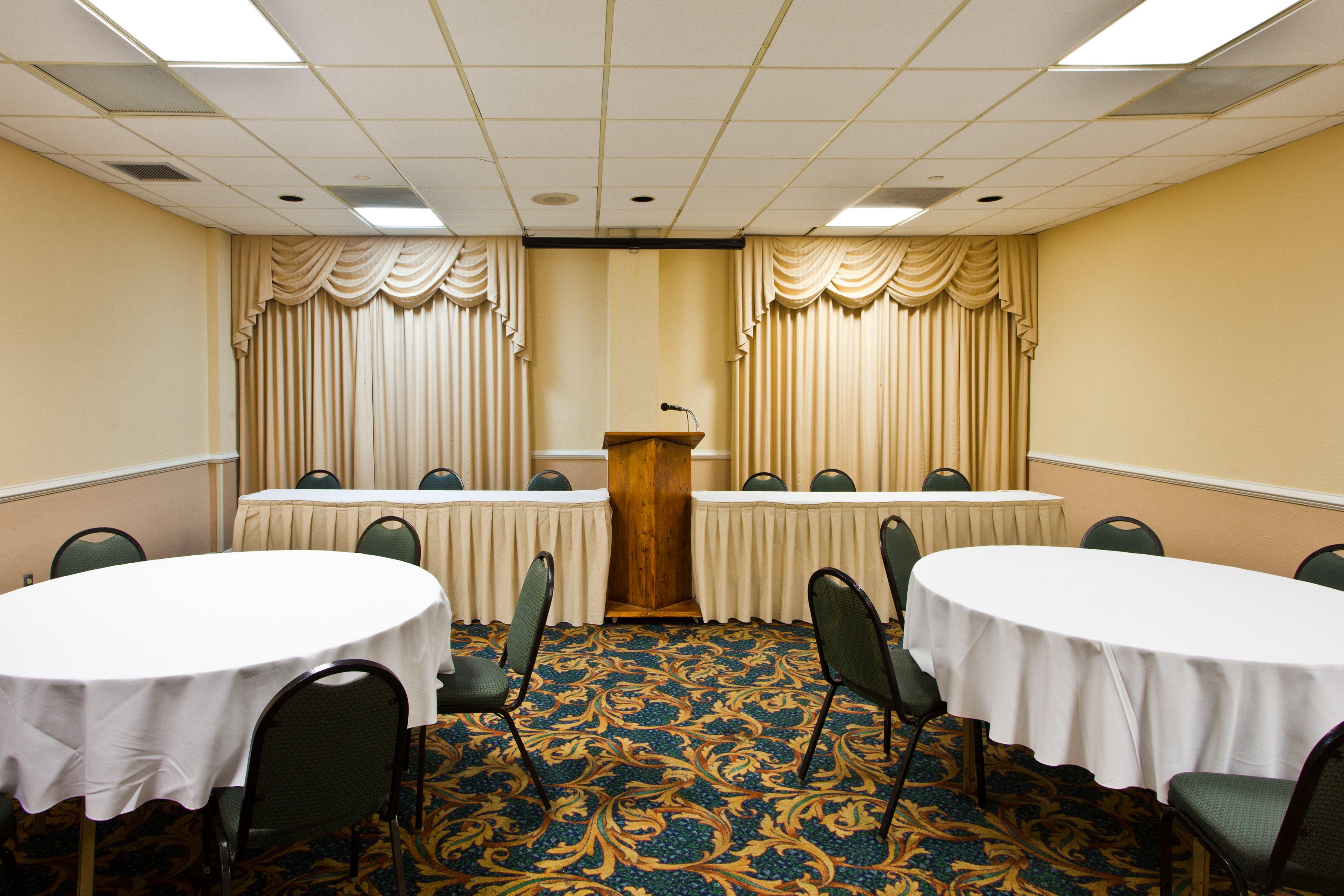 Hotel By Ihg Port St. Lucie