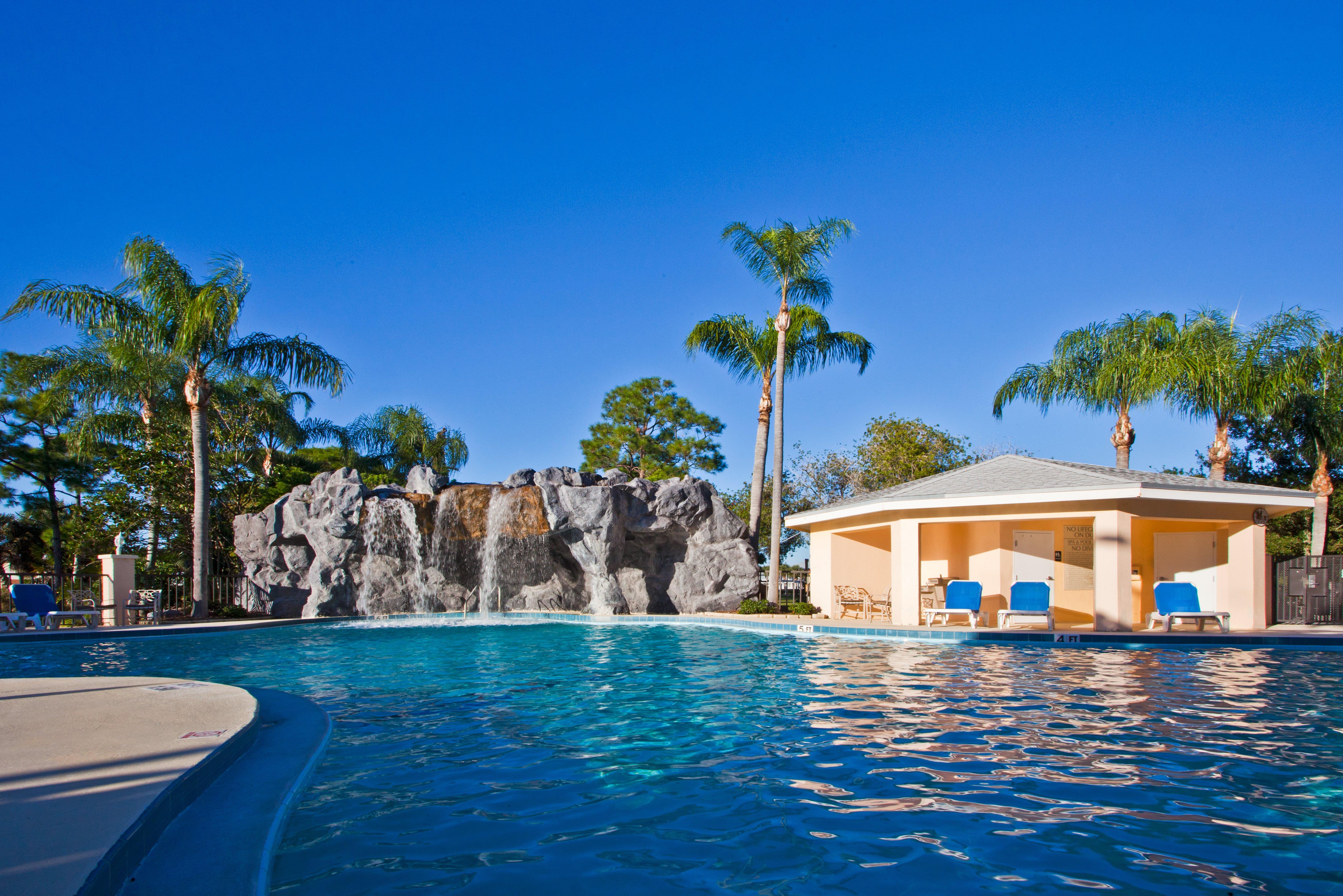 Hotel By Ihg 3*