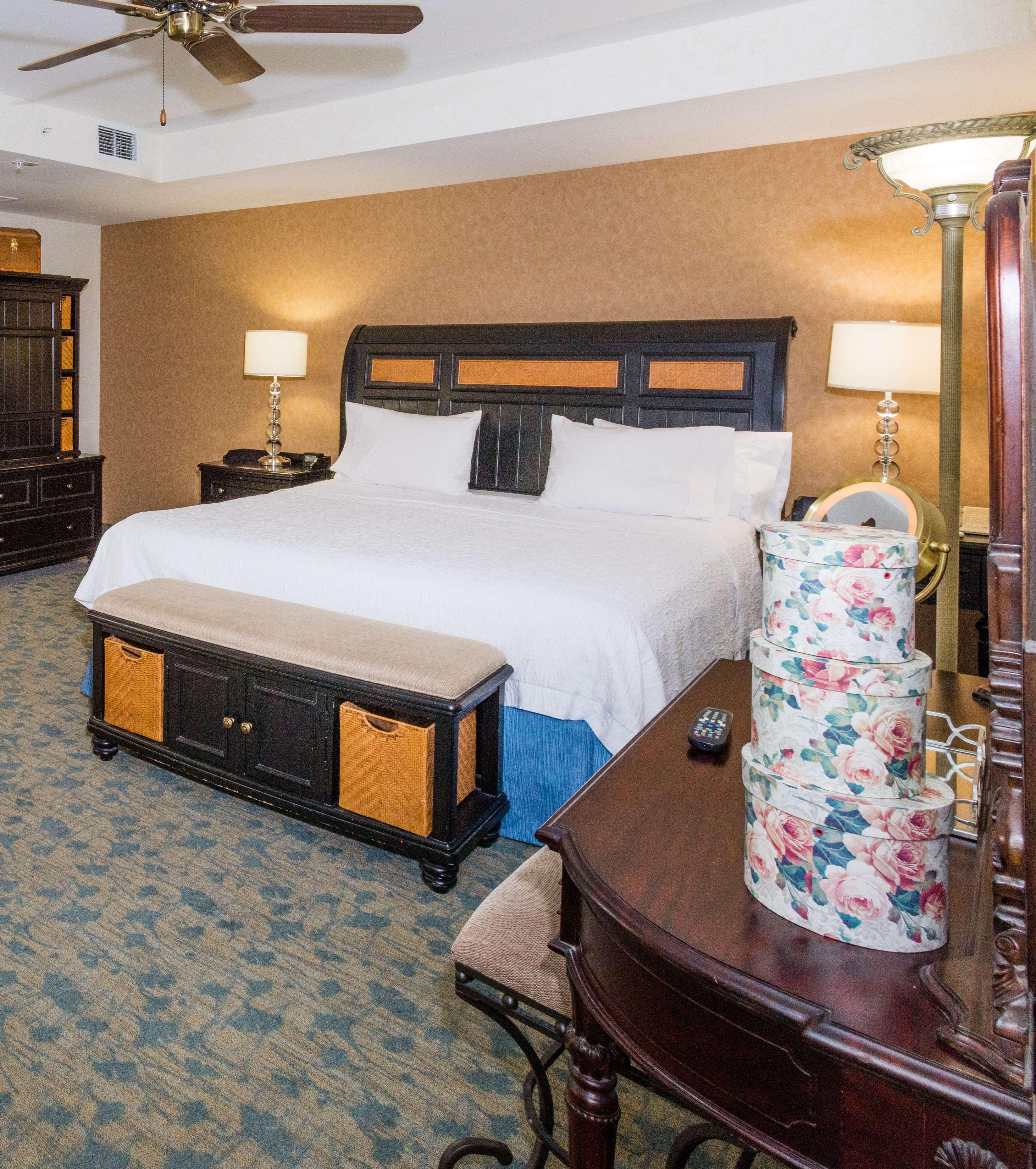 Hampton & Amelia Island-historic Harbor Front 3*
