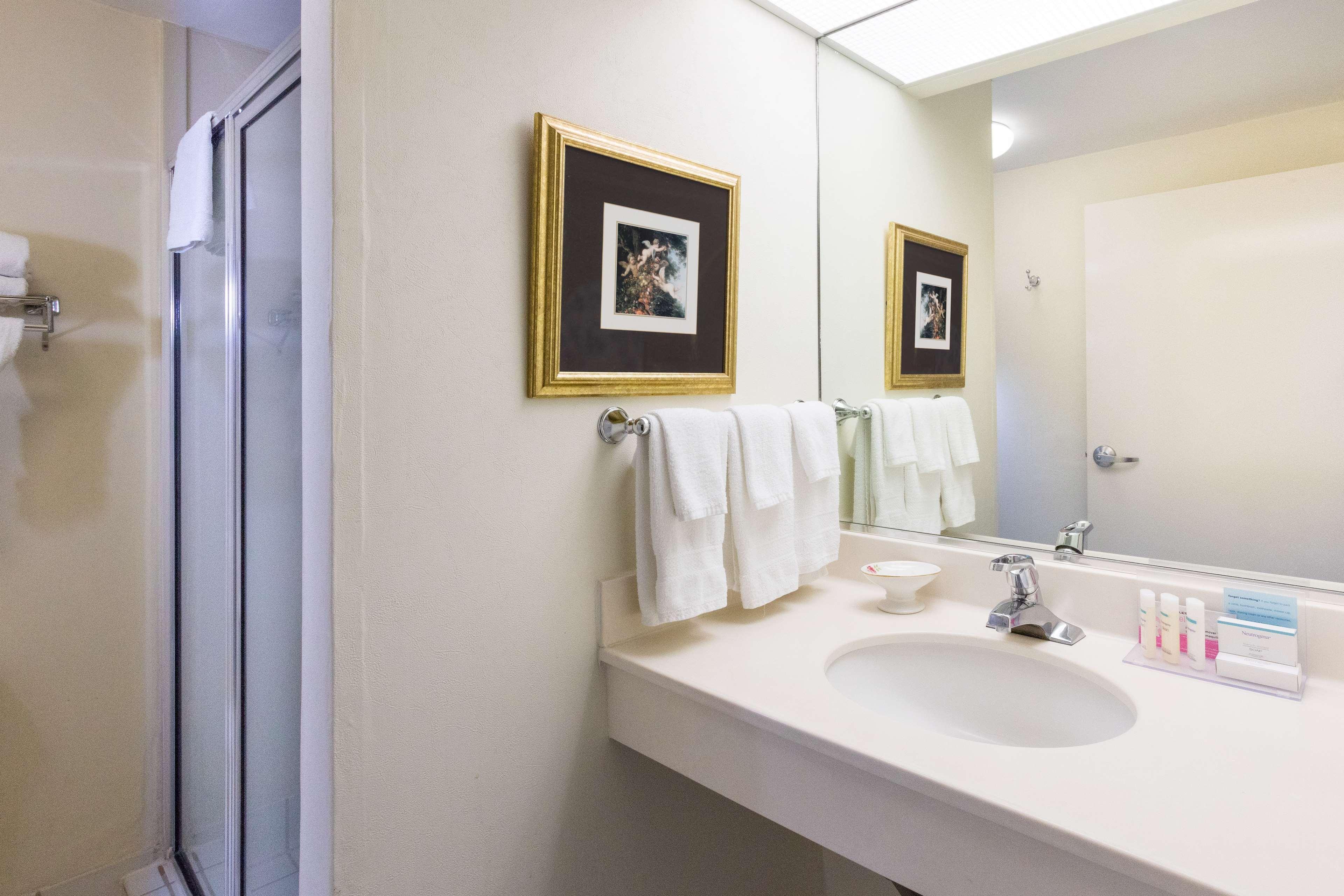Hampton & Amelia Island-historic Harbor Front Hotel Fernandina Beach