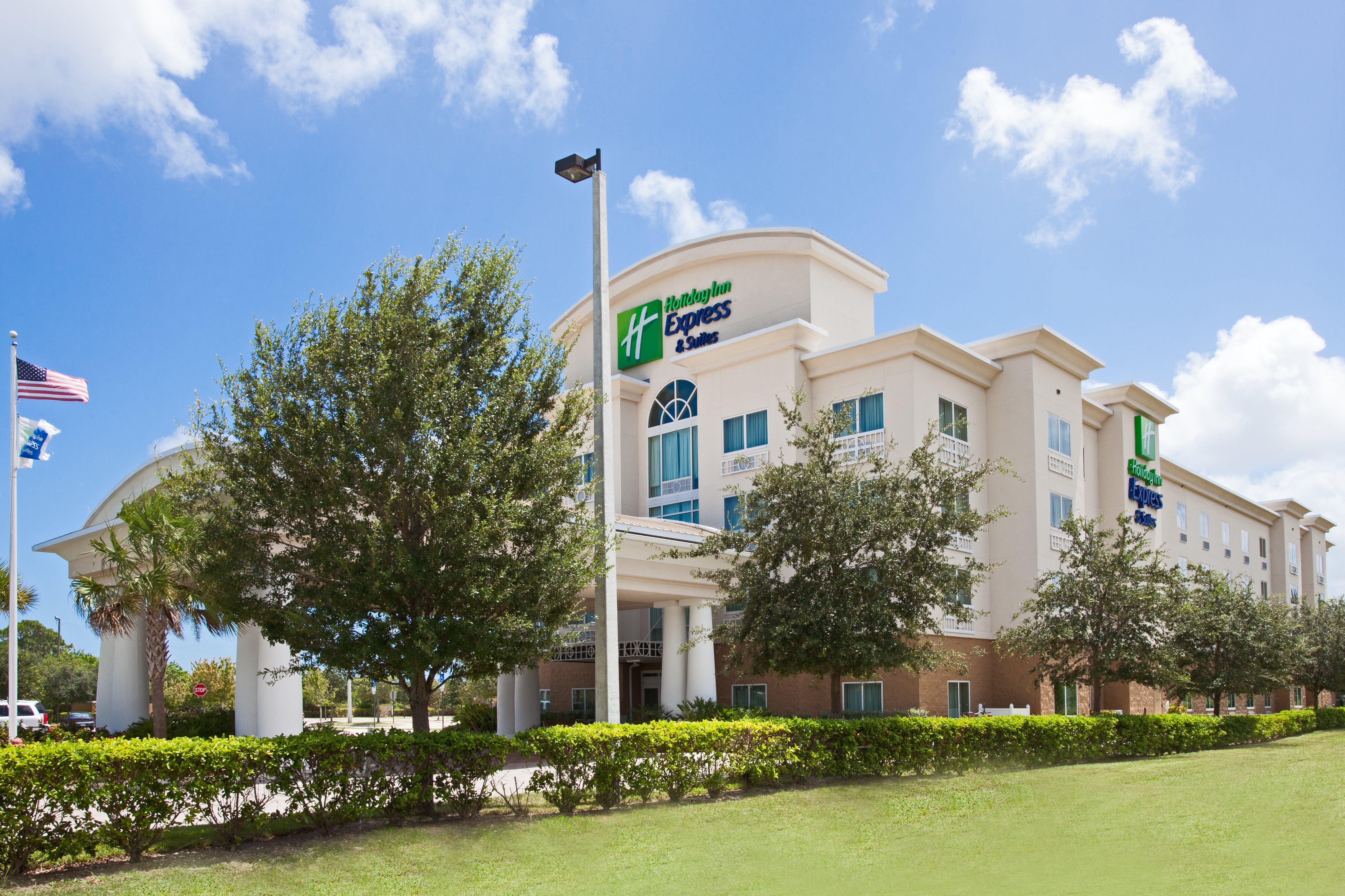 Hotel Express & Pierce West By Ihg 3*