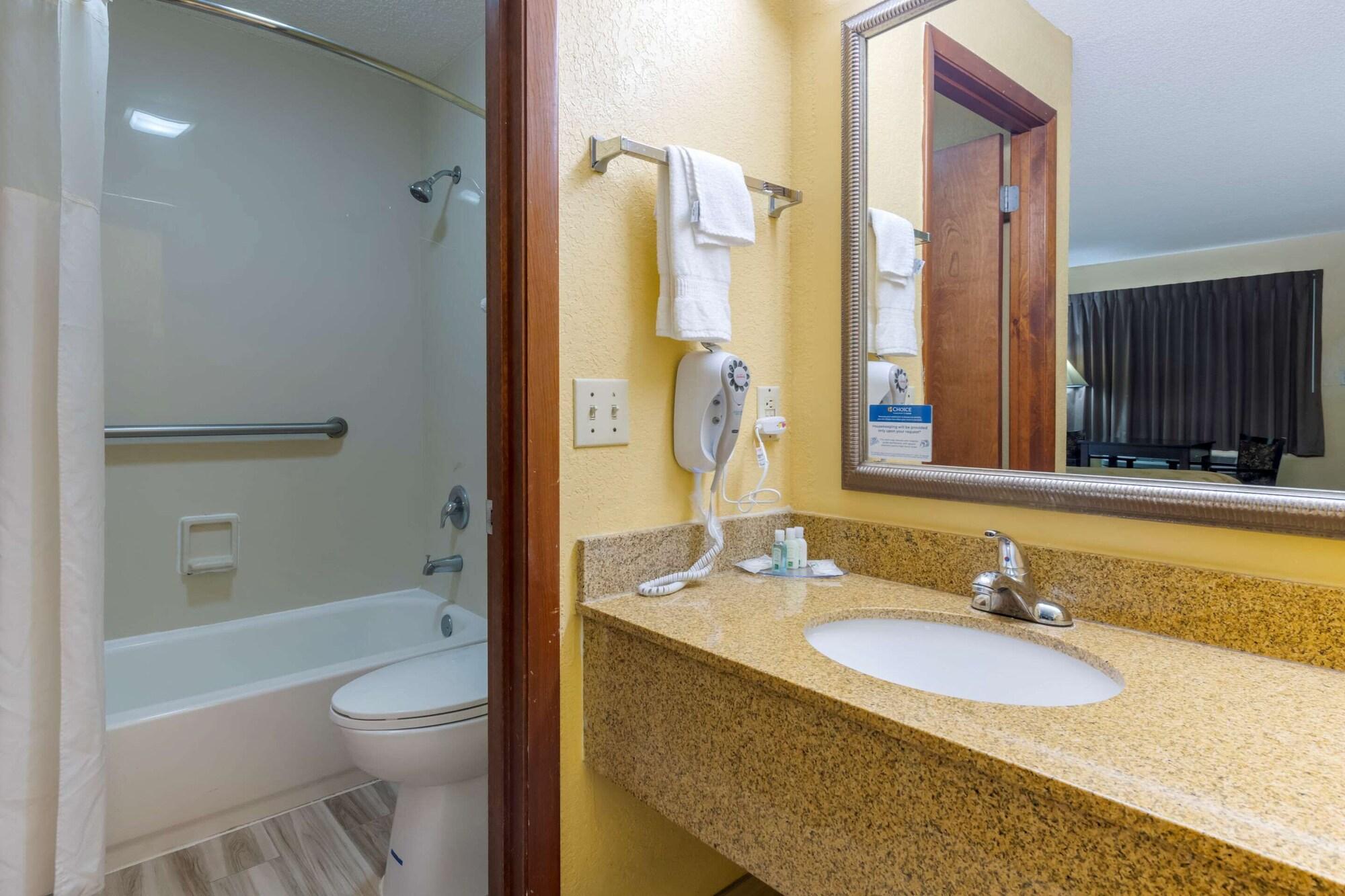 Quality & Mt Dora North 2*