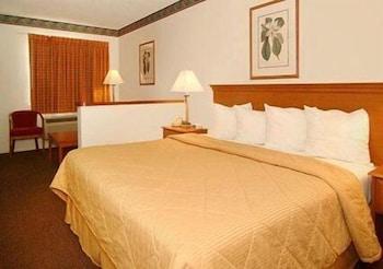 Quality & Mt Dora North Hotel