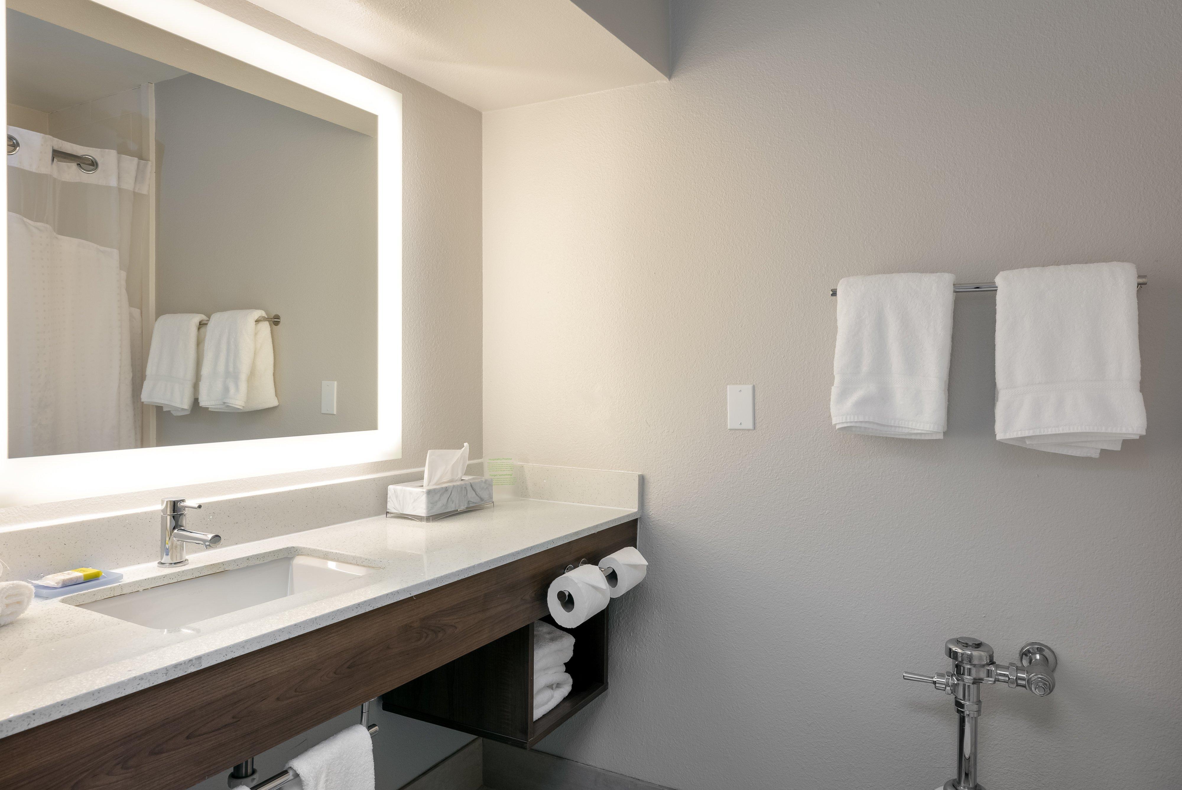 Express & East I-10 By Ihg Hotel