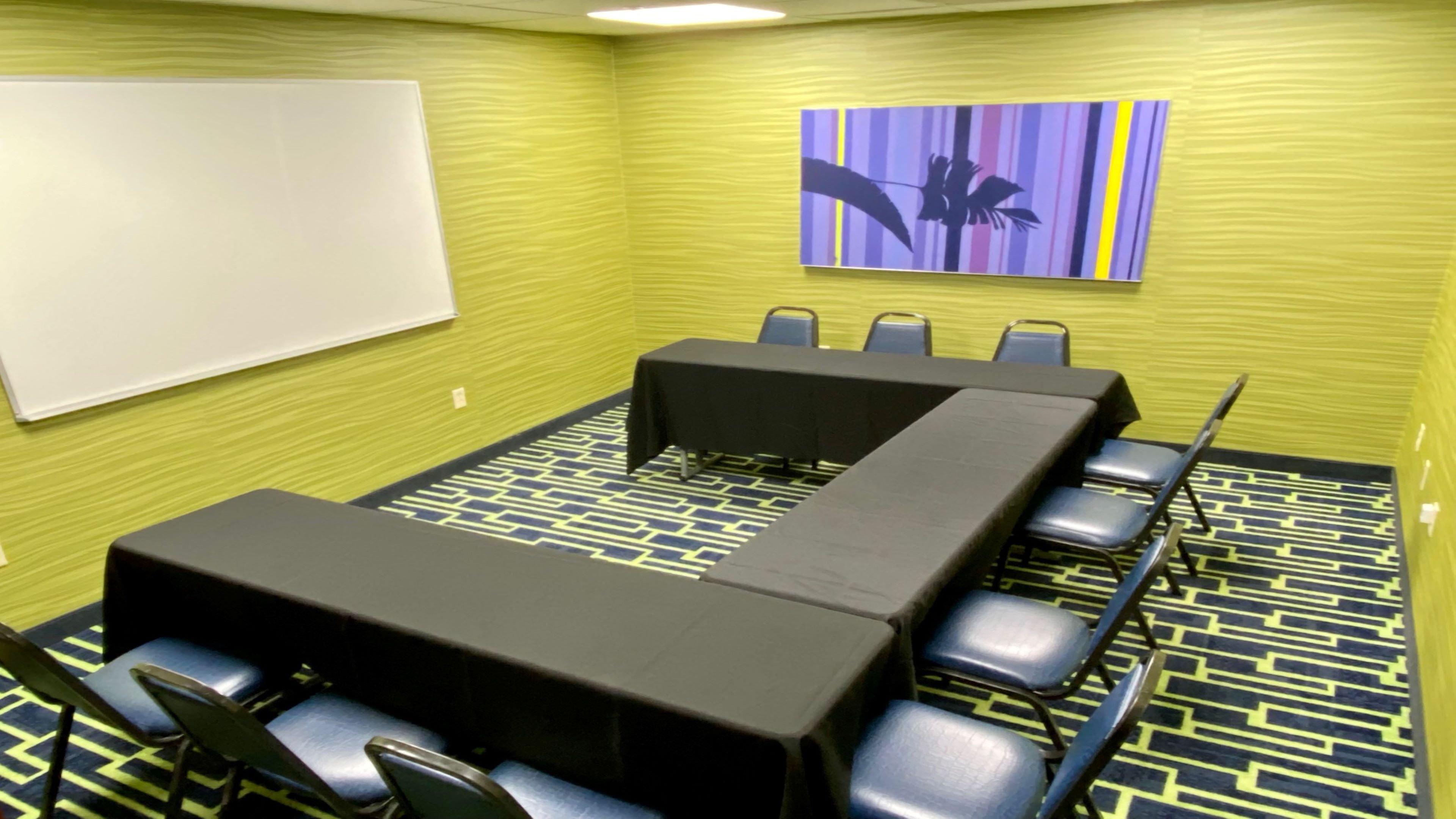 Express & Plant By Ihg Hotel 3*