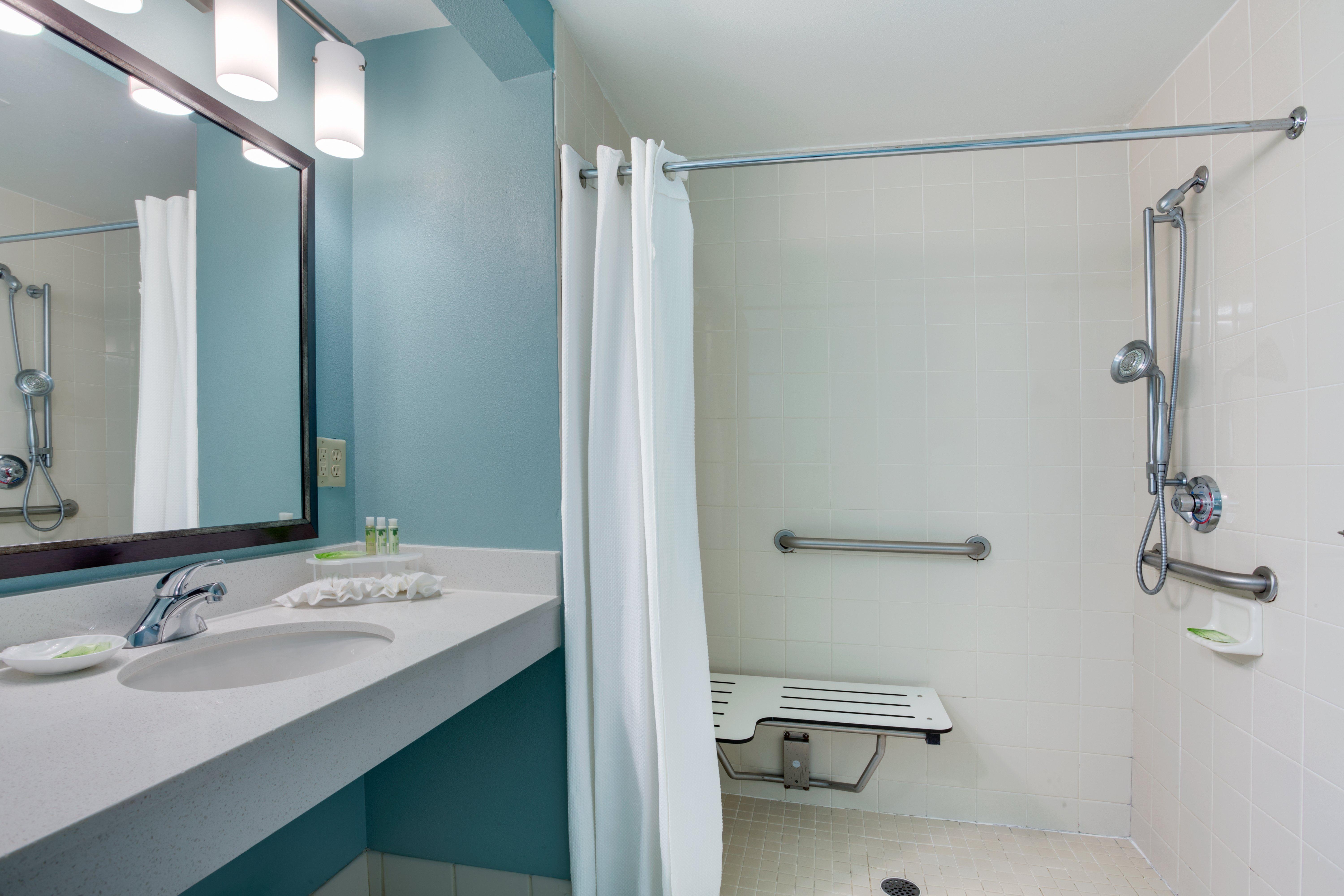Express & Plant By Ihg 3* Plant City