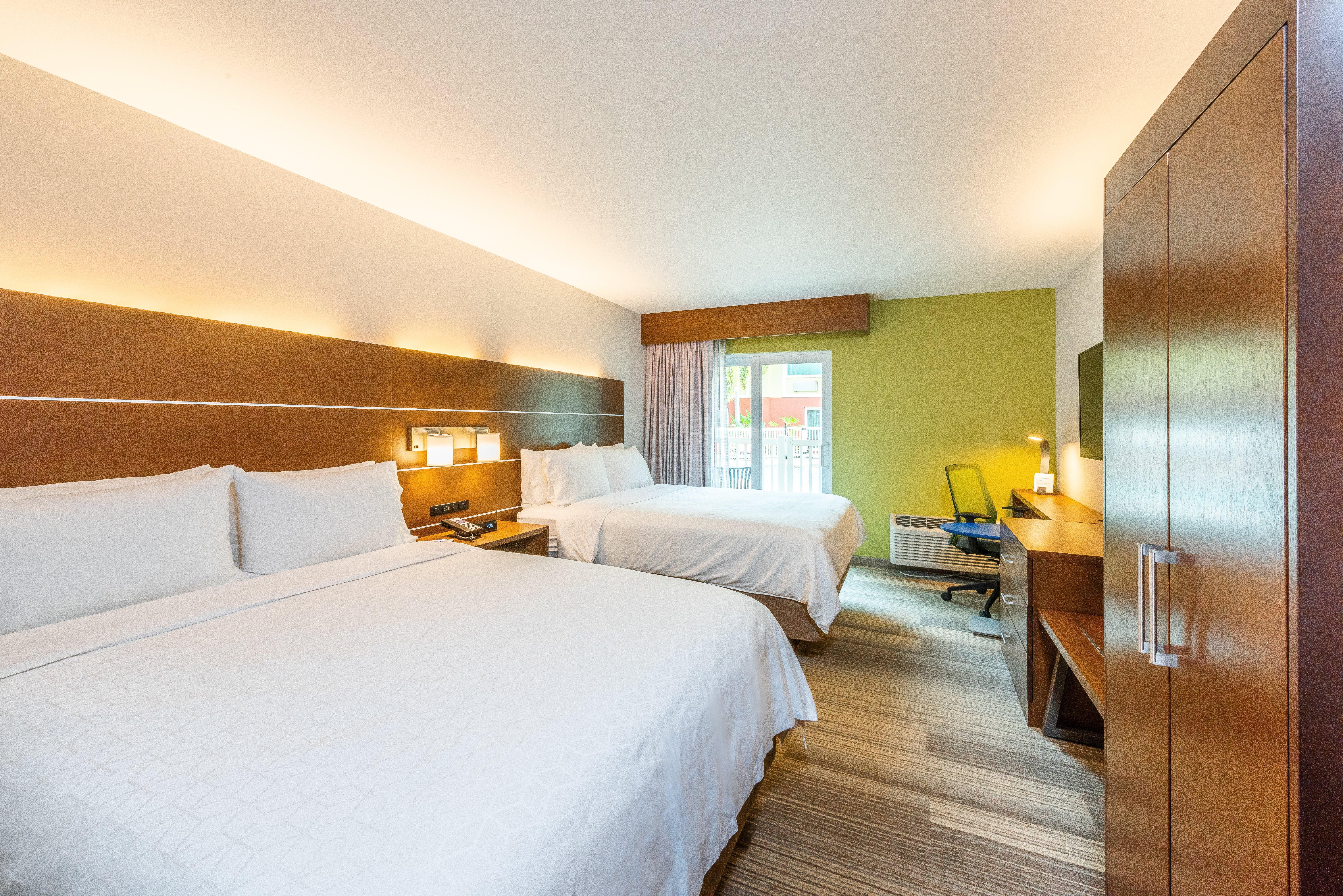 Hotel Express & West By Ihg 2*