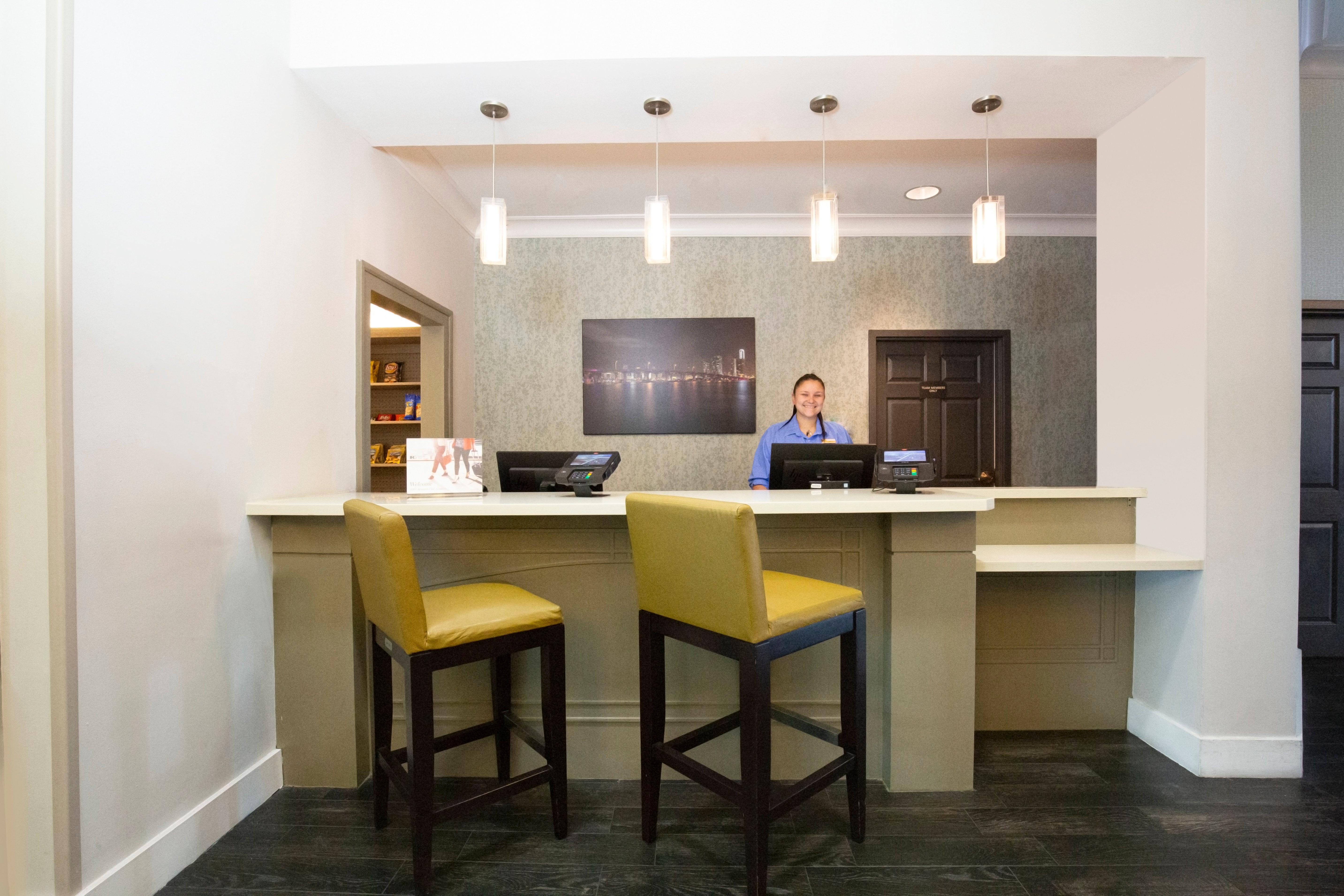 Staybridge Miami Area By Ihg Hotel 3*