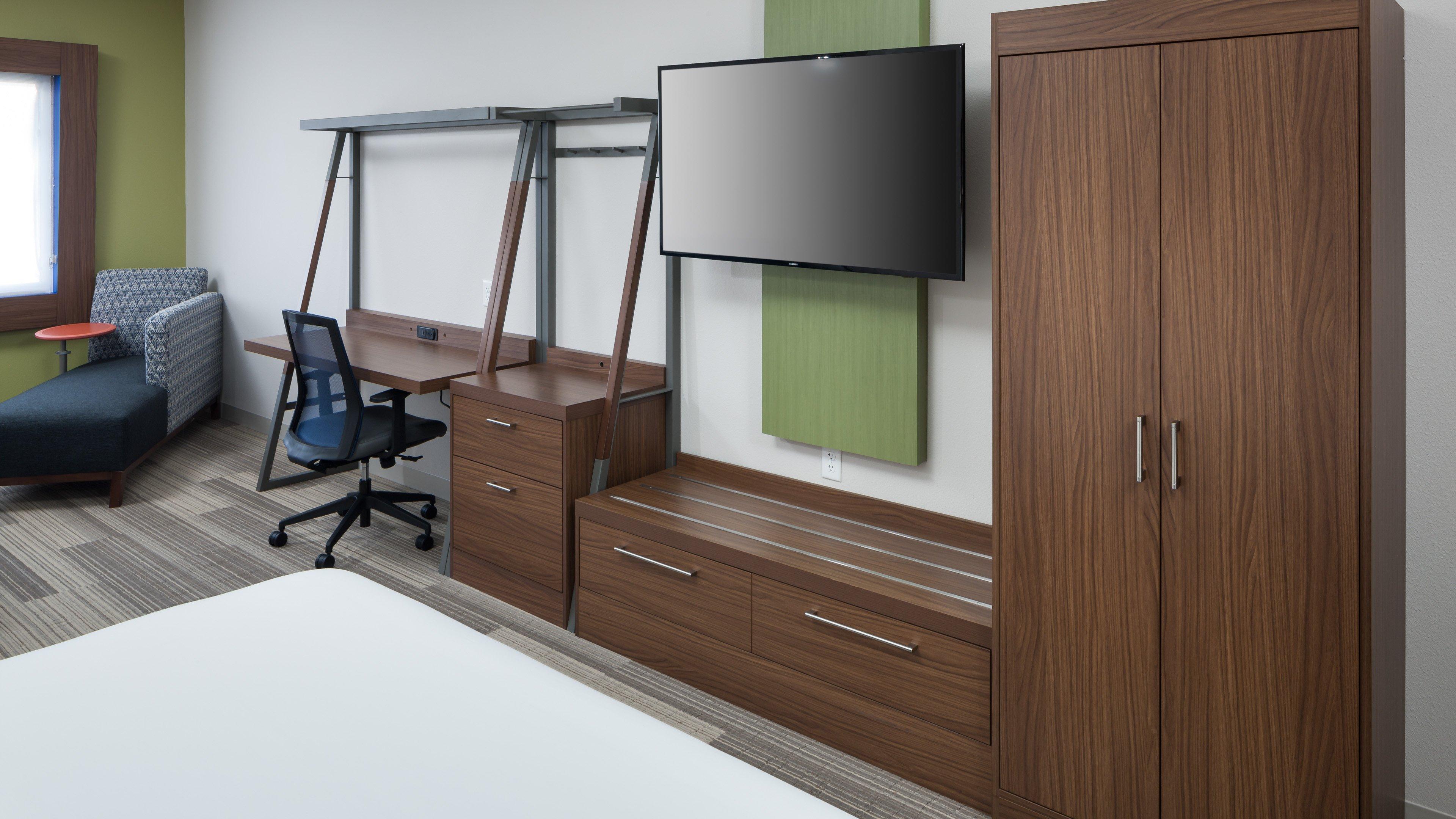 Holiday Inn Express & Suites - Orlando At Seaworld By Ihg