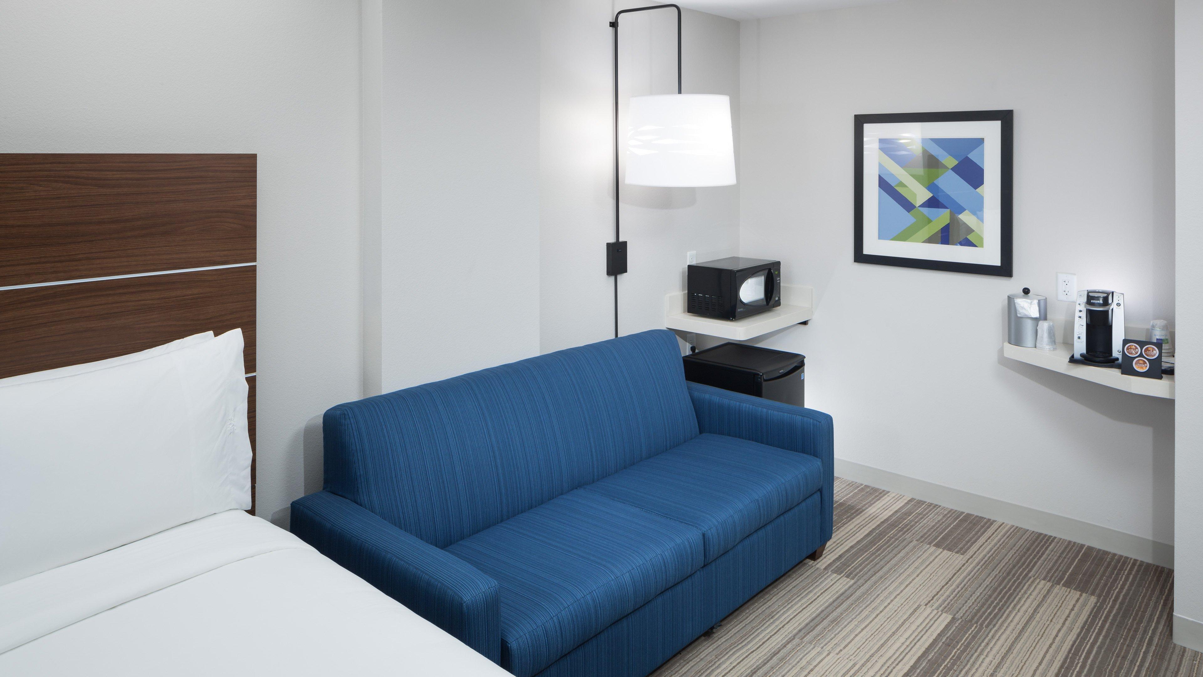 Holiday Inn Express & Suites - Orlando At Seaworld By Ihg Williamsburg