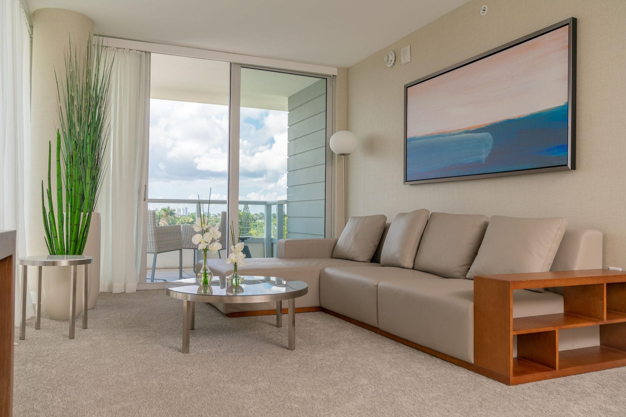 Hotel Tryp By Wyndham Miami Bay Harbor