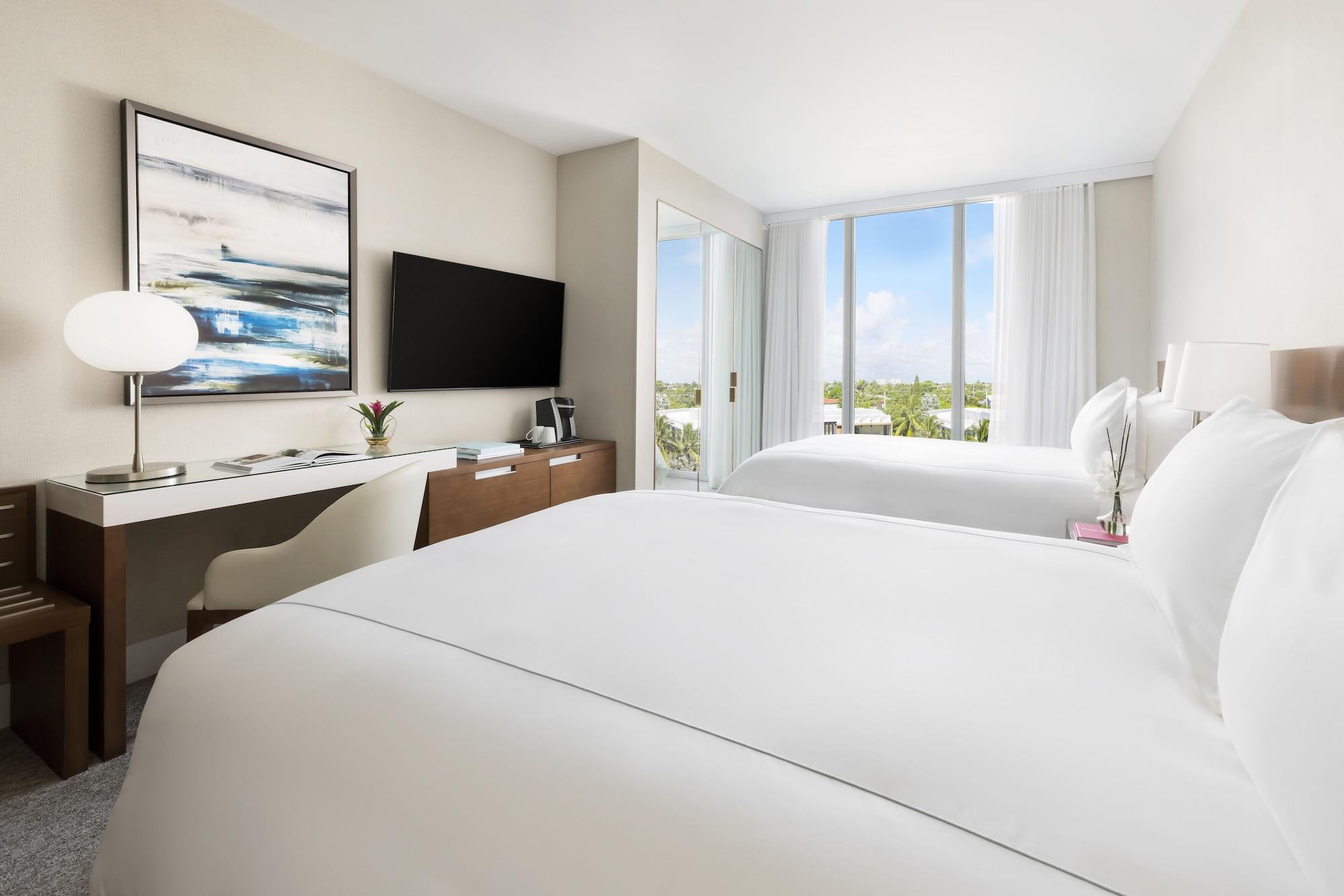 Hotel Tryp By Wyndham Miami Bay Harbor 4*