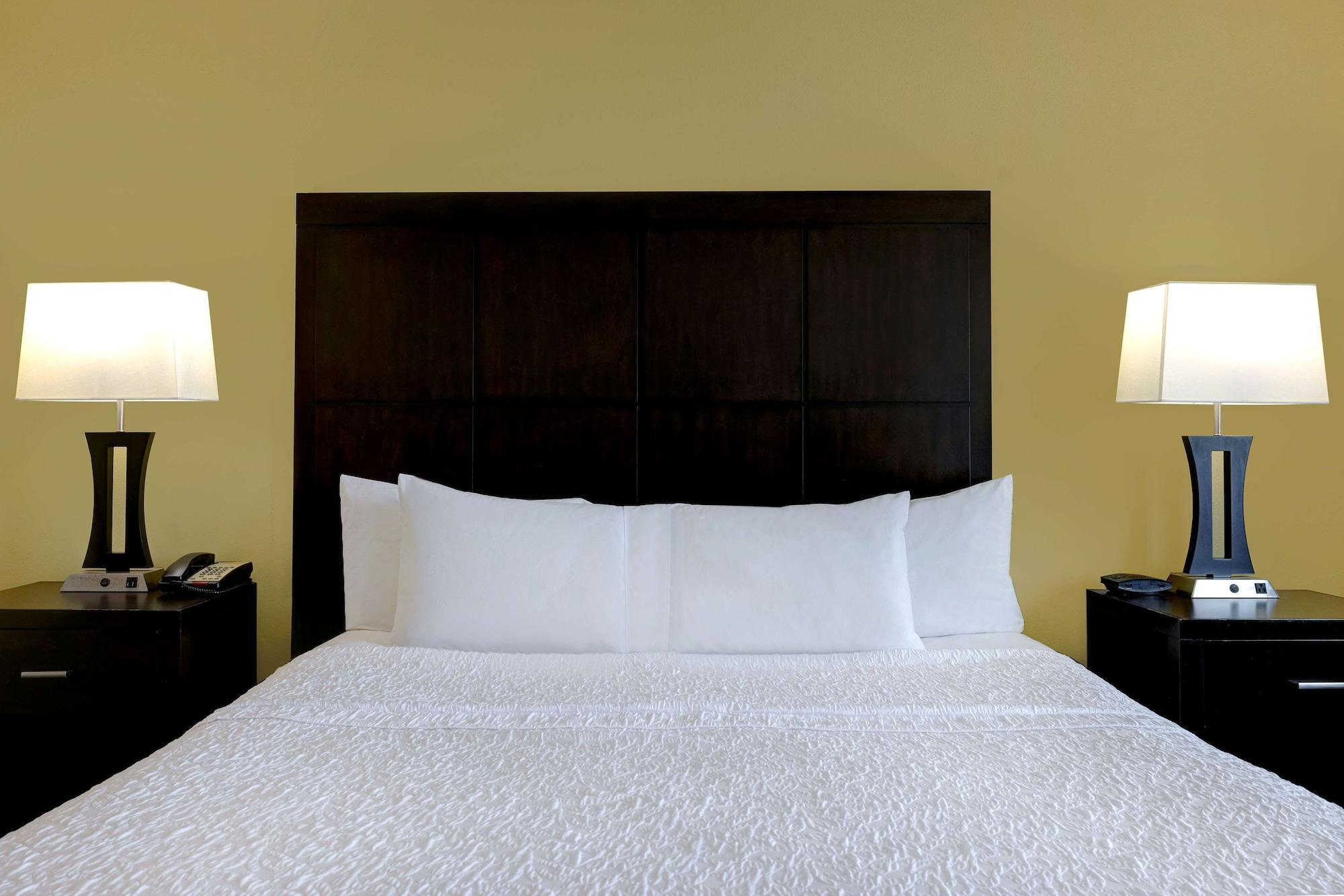 Hampton & Pensacola/gulf Breeze Hotel 3*