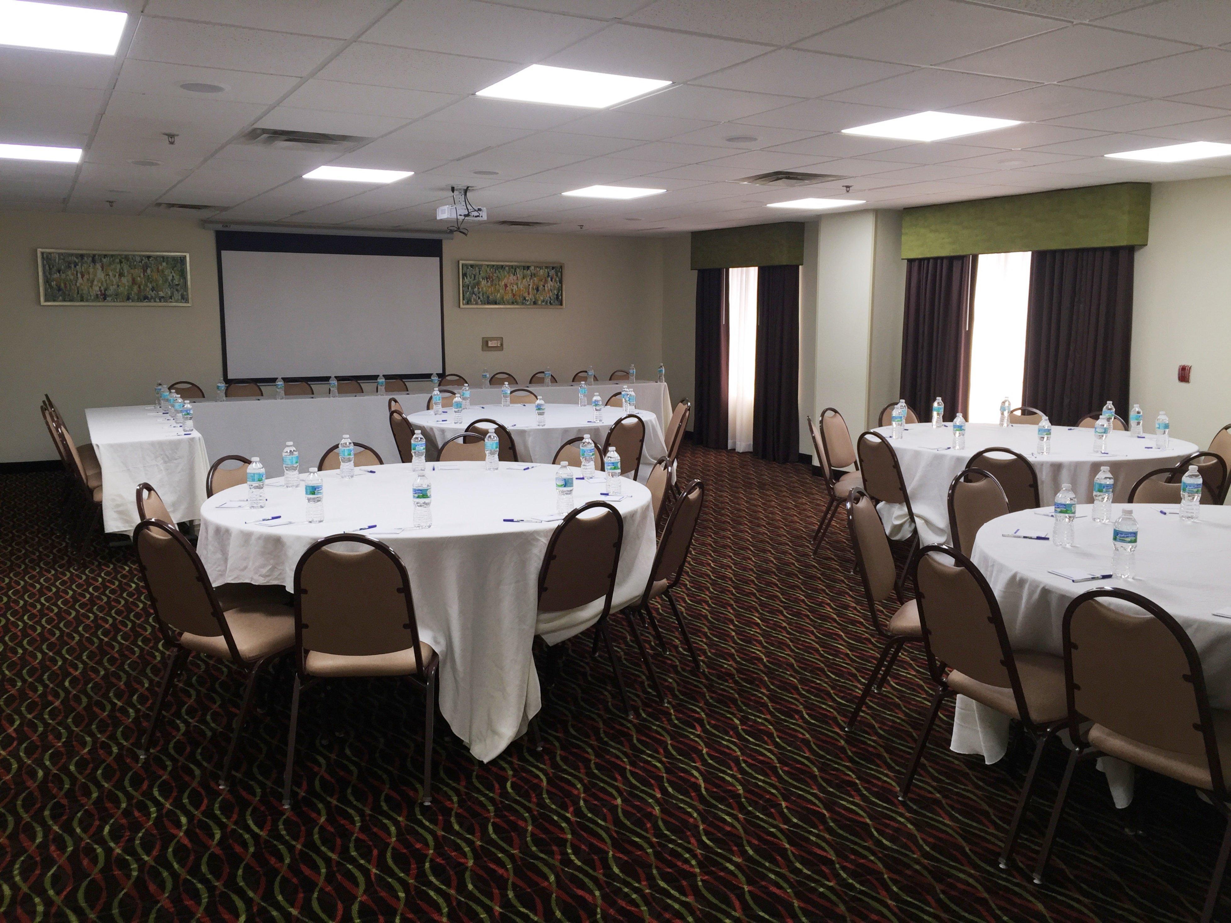 Express & Orange - Deltona By Ihg