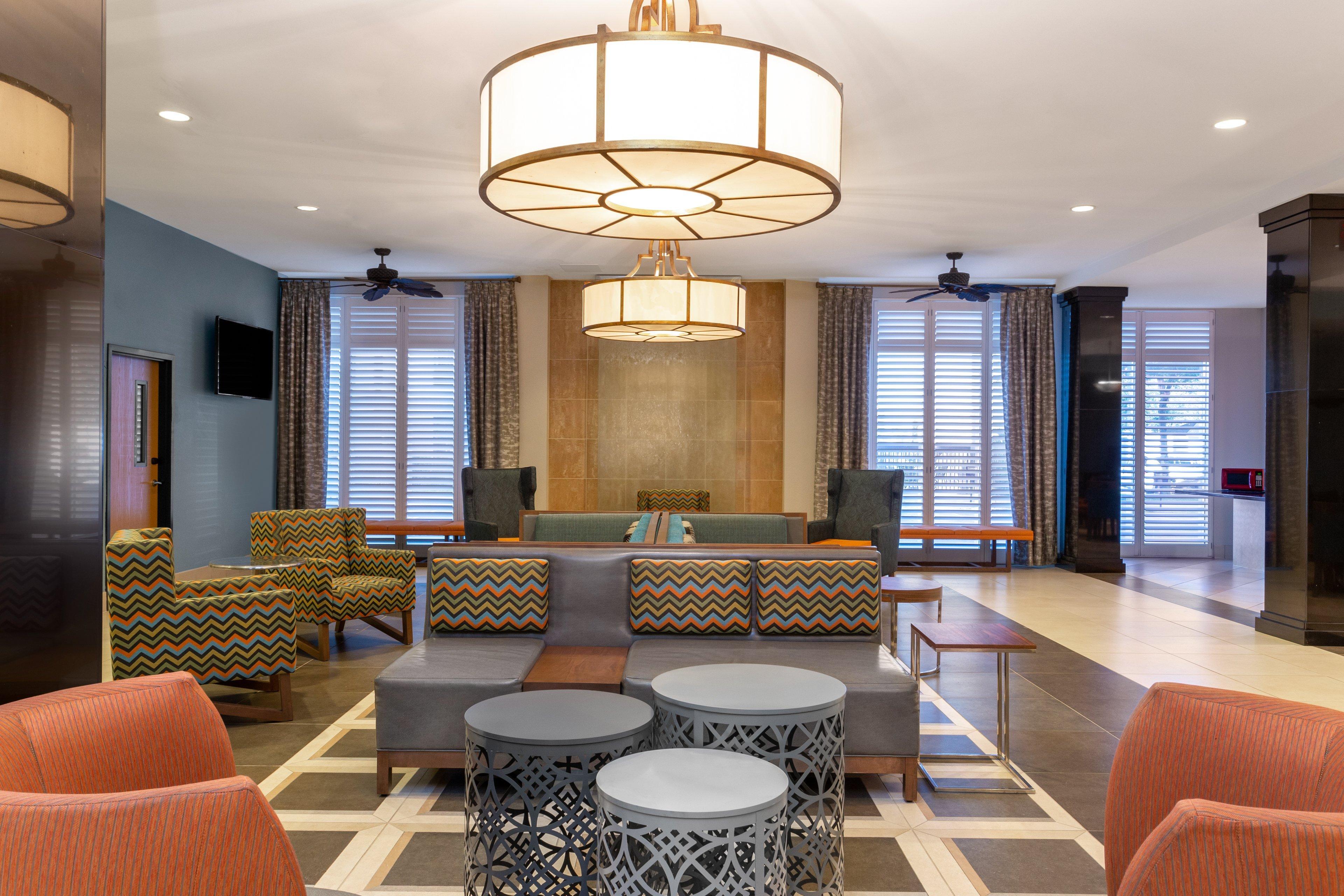 Hotel By Ihg