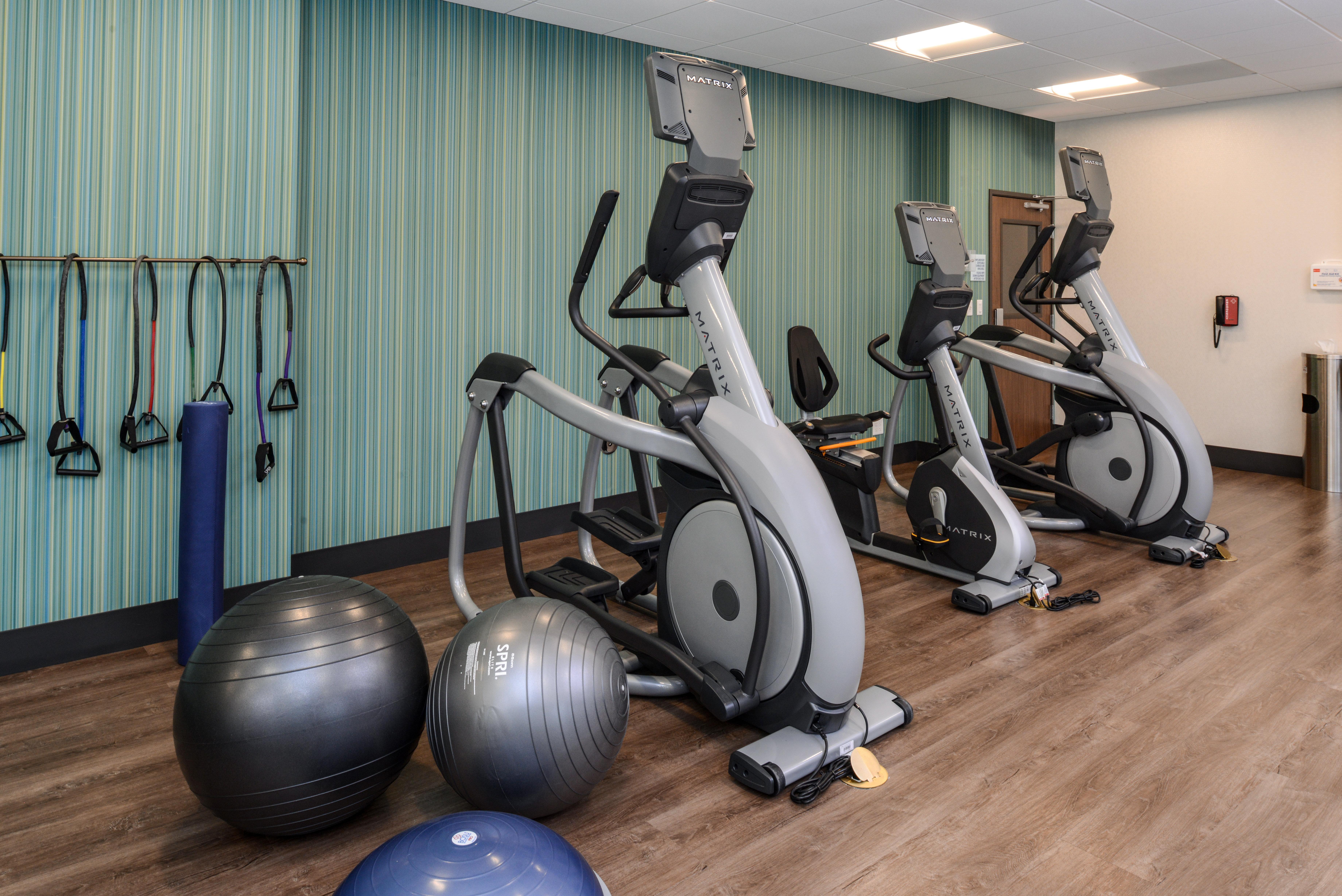 Holiday Inn Express & Suites - St. Petersburg - Madeira Beach By Ihg 3*