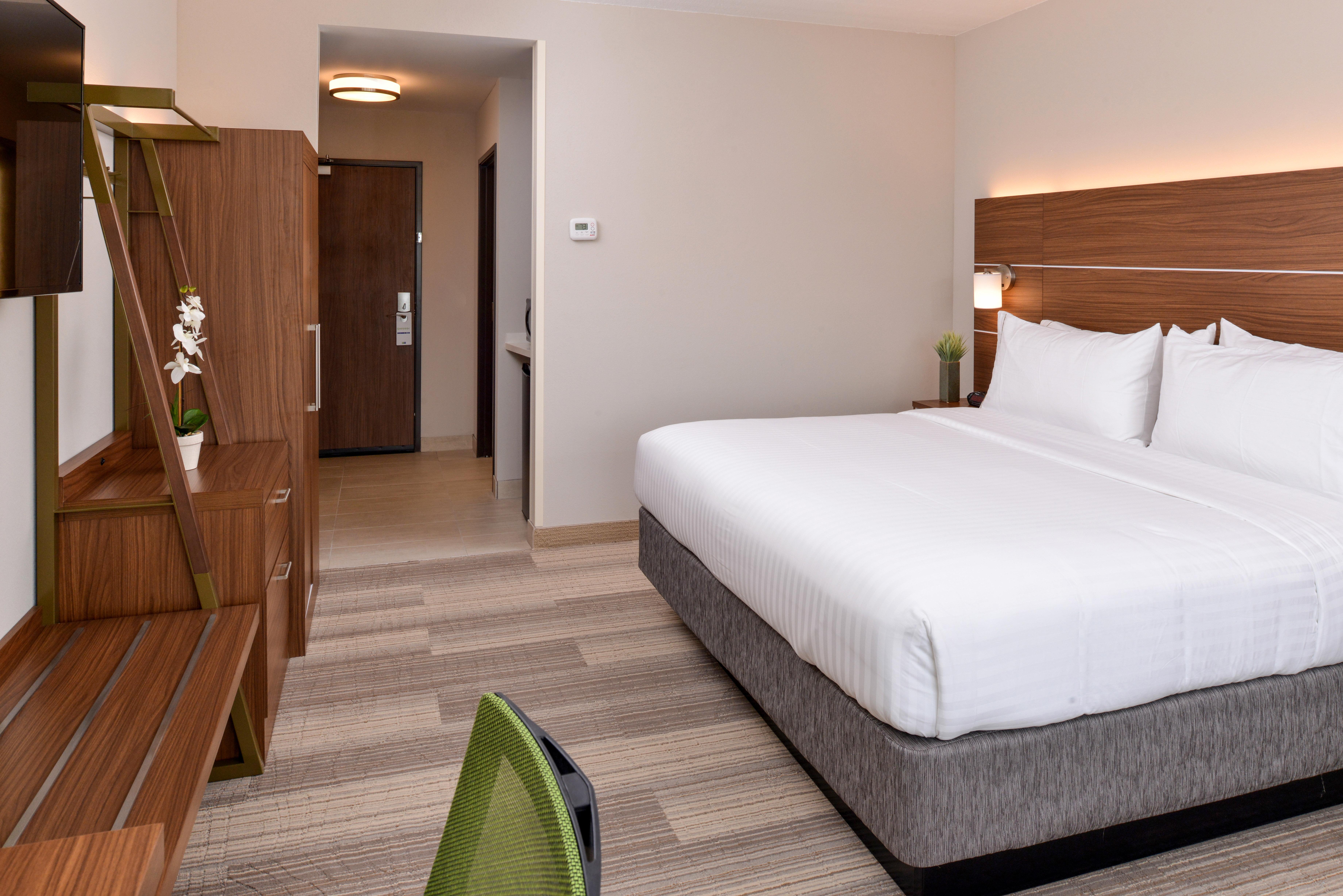 Hotel Holiday Inn Express & Suites - St. Petersburg - Madeira Beach By Ihg 3*