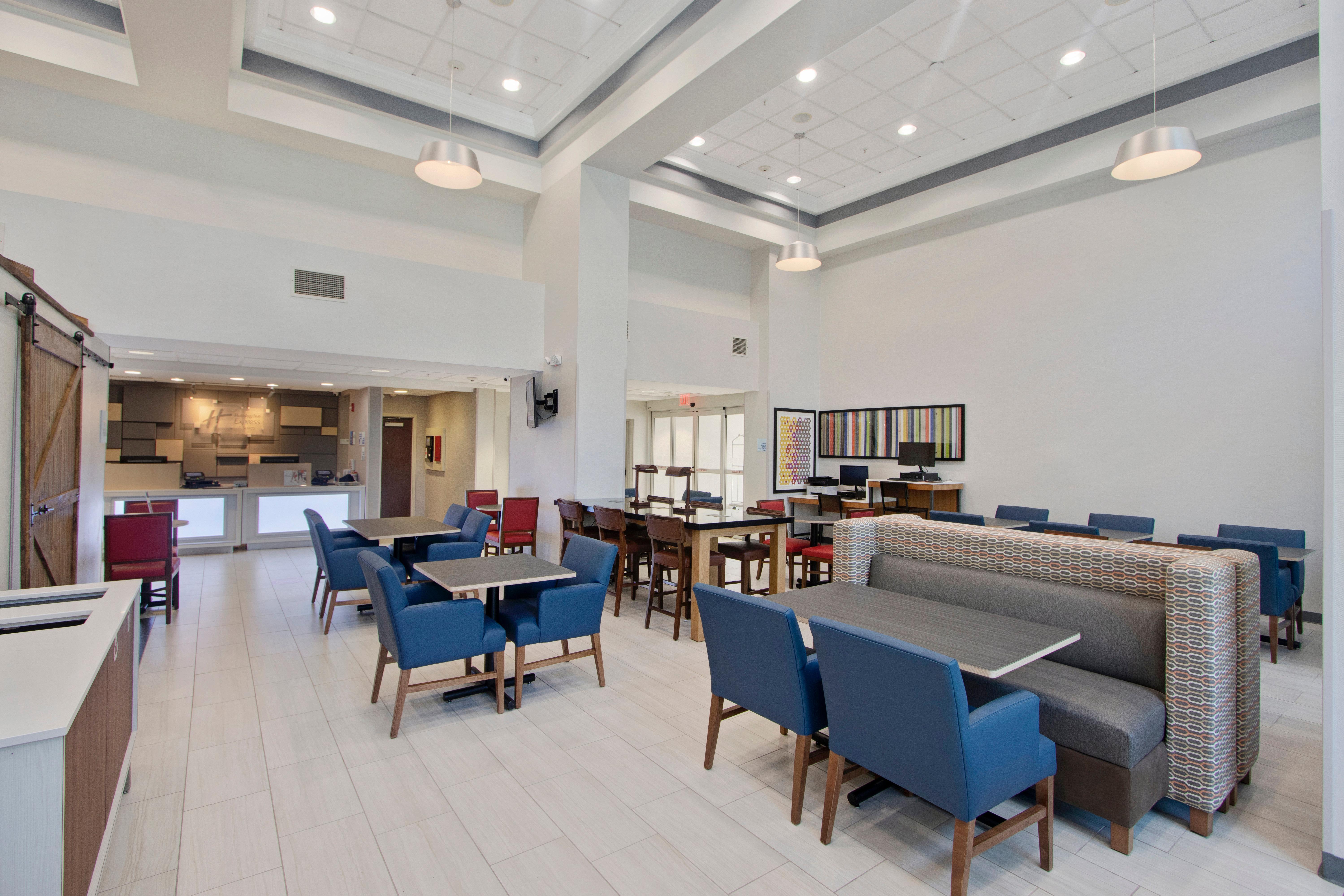 Express & Orlando - Apopka By Ihg 3* Forest City