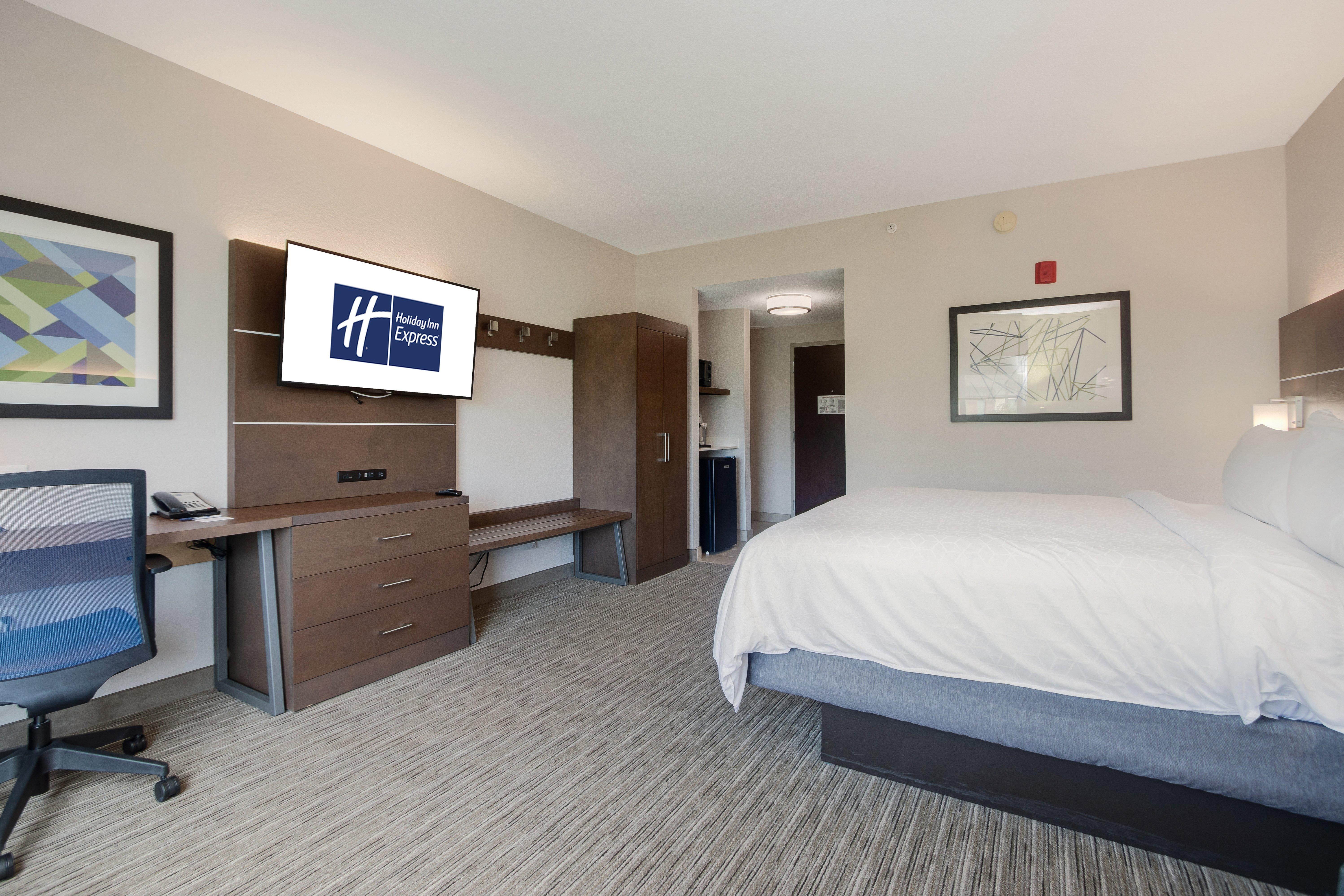 Express & Orlando - Apopka By Ihg Hotel