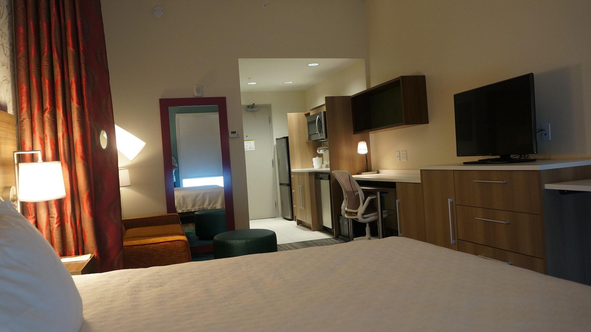 Hotel Home2 By Hilton Clermont