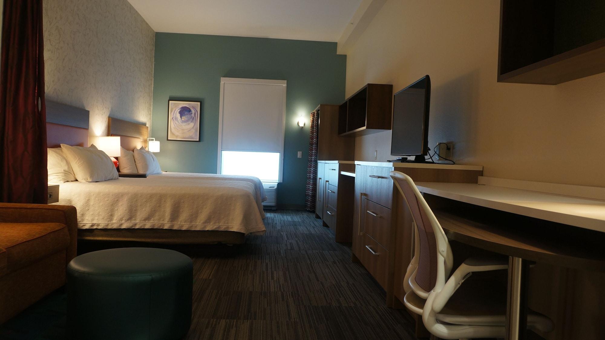 Hotel Home2 By Hilton 3*