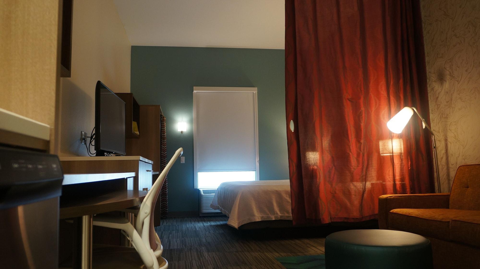 Hotel Home2 By Hilton Clermont