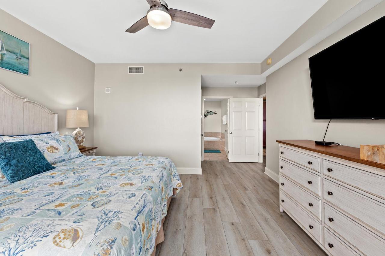 Laketown Wharf 1233 - Anchors Away Panama City Beach