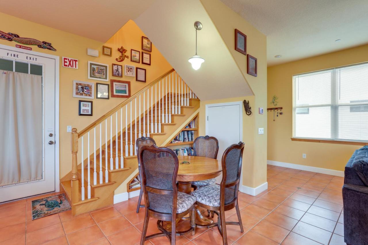 Apartment Indian Rocks Lizard Lair 350 Ft From The Beach!