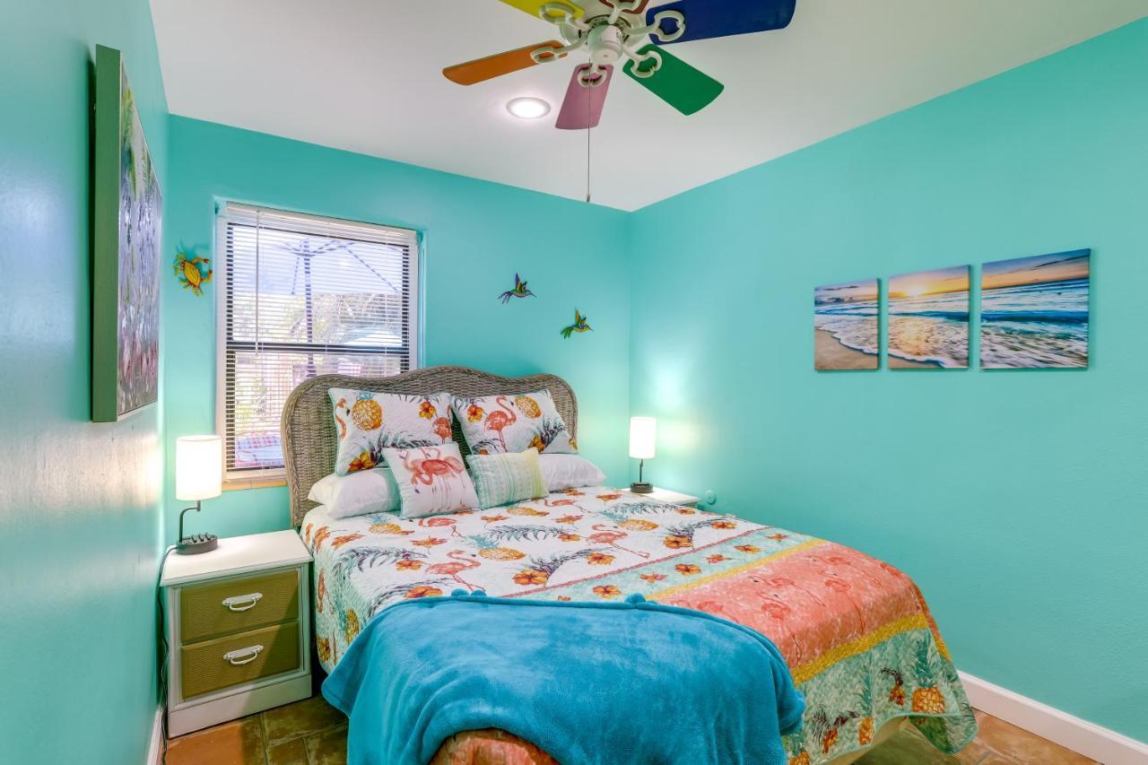 Colorful Gulfport Walk To The Art District! St. Petersburg