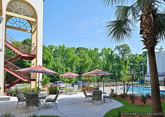 Quality & Jacksonville-baymeadows 2*
