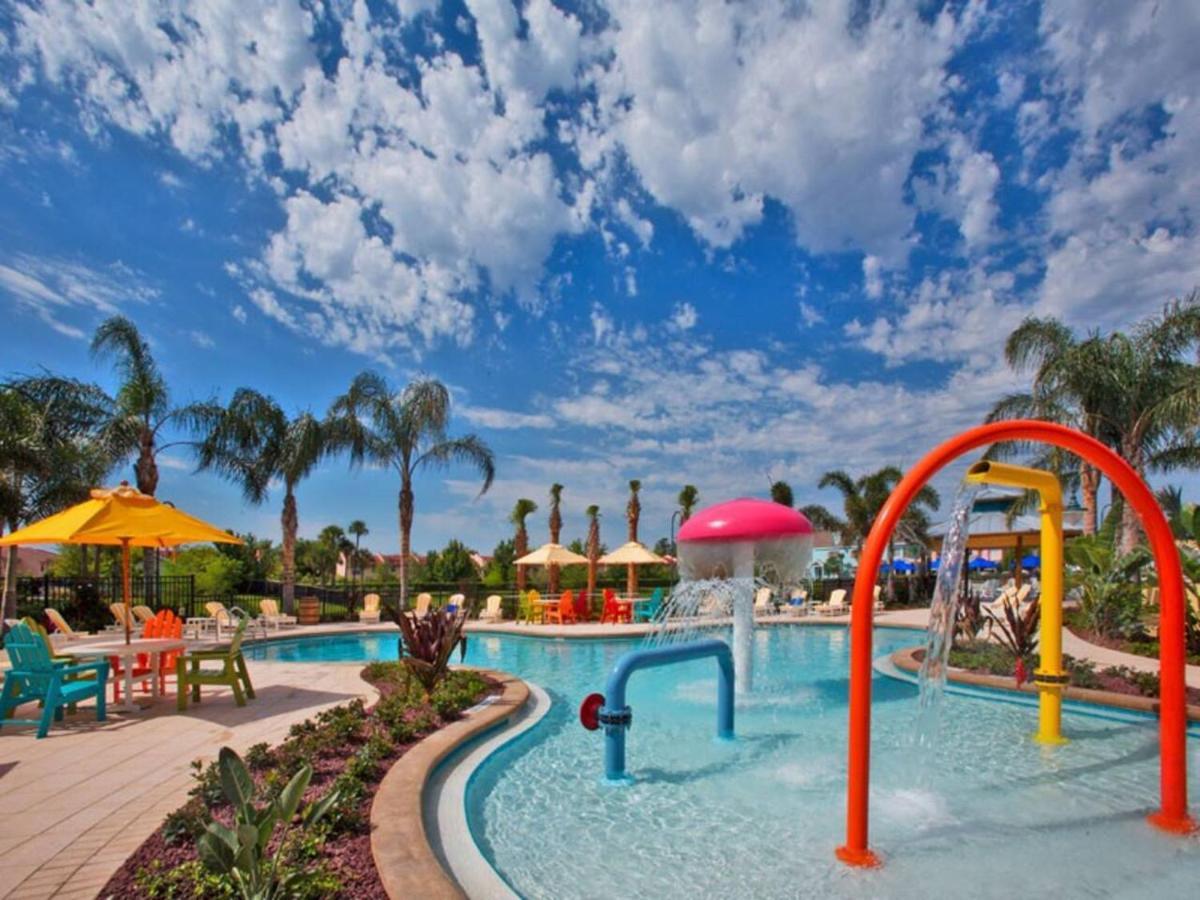 Stunning Beach House In Central Area Near Disney Apartment