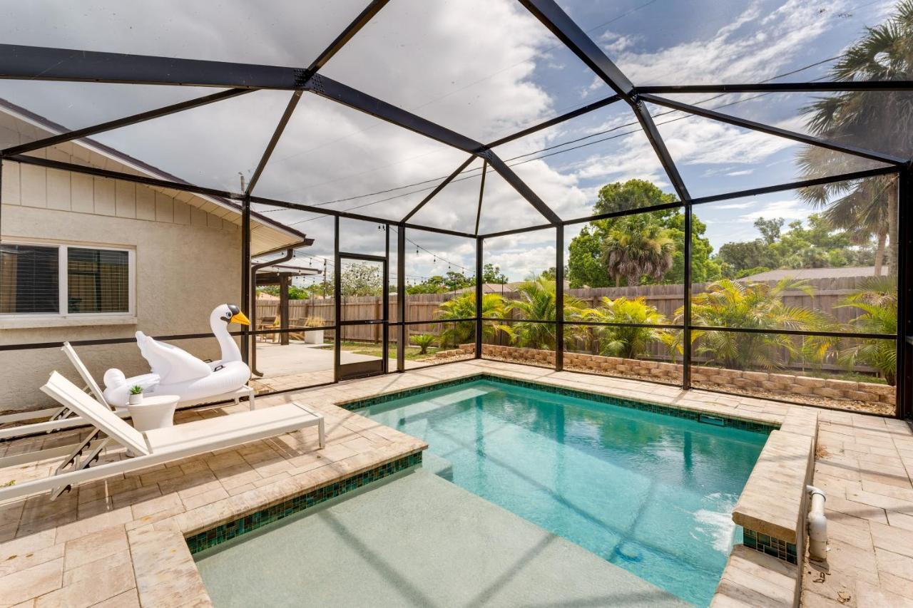 With Screened Pool, 3 Mi To Beaches! * Nokomis